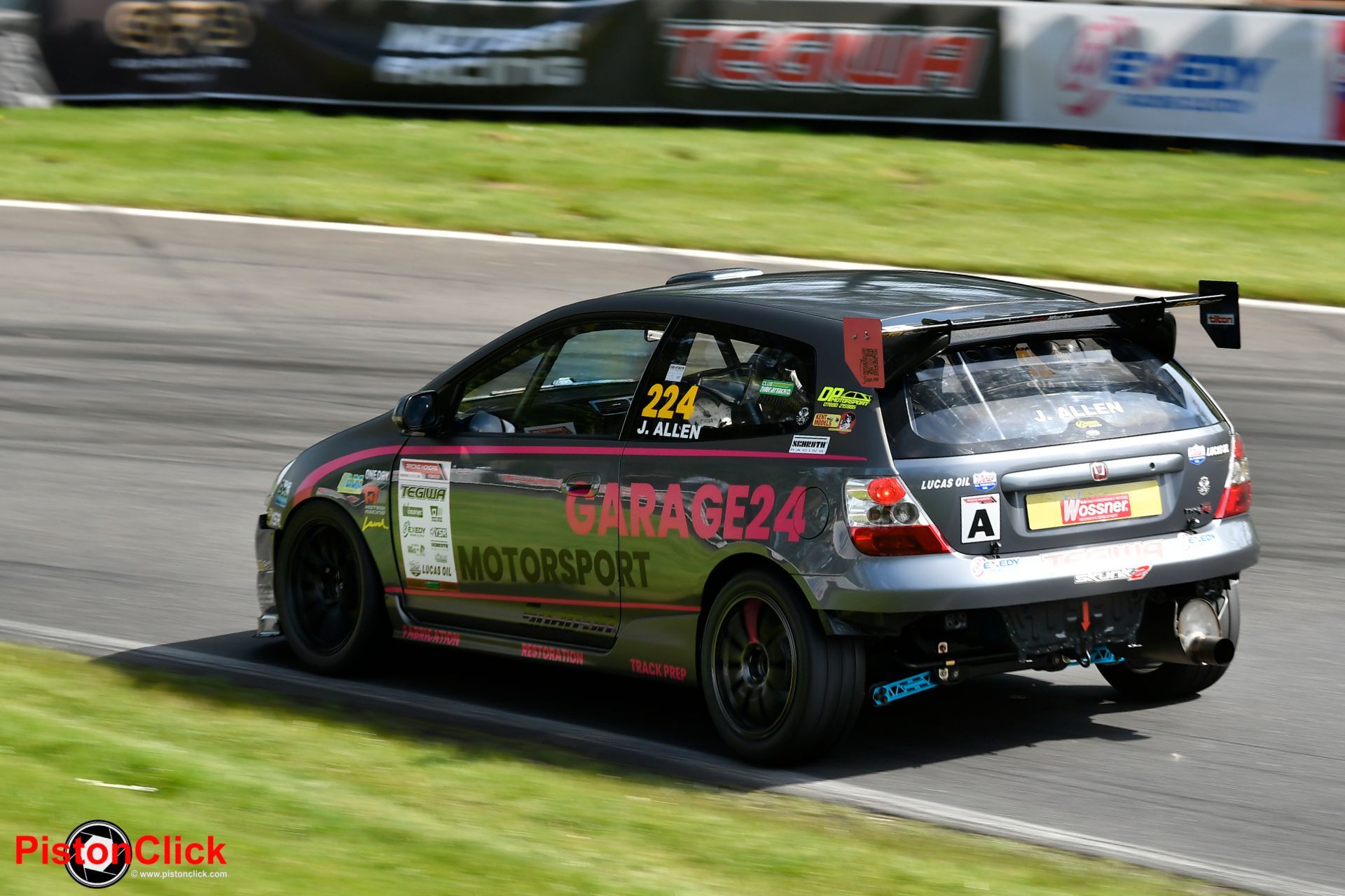 Honda Racing Championship at Modified Live Cadwell Park