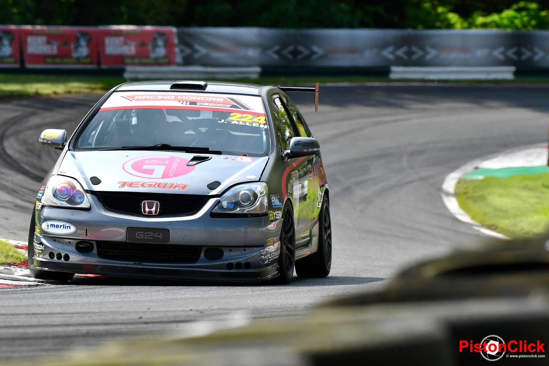 Honda Racing Championship at Modified Live Cadwell Park