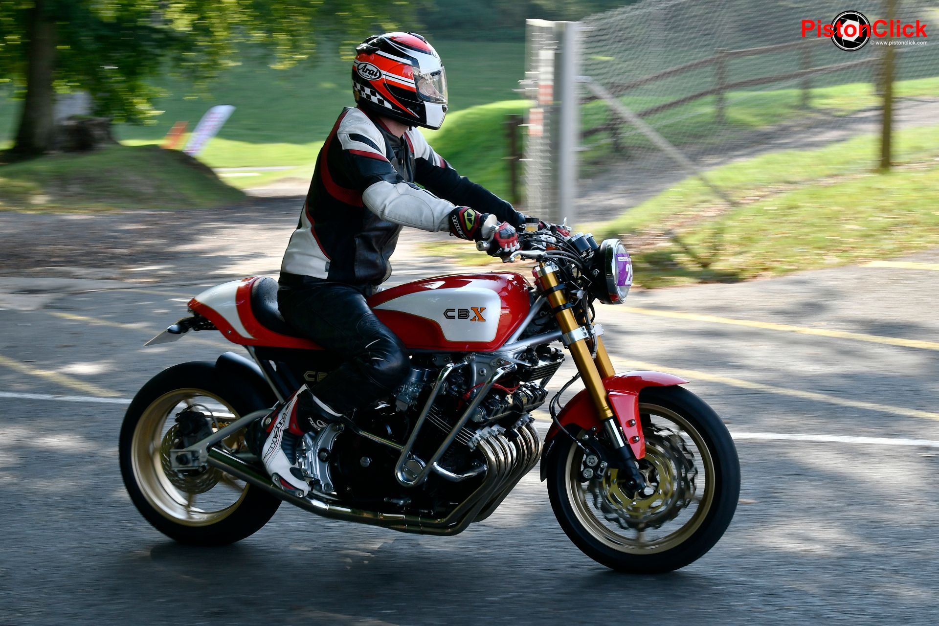 Cadwell Moto photographing the Classic Bike Track Days