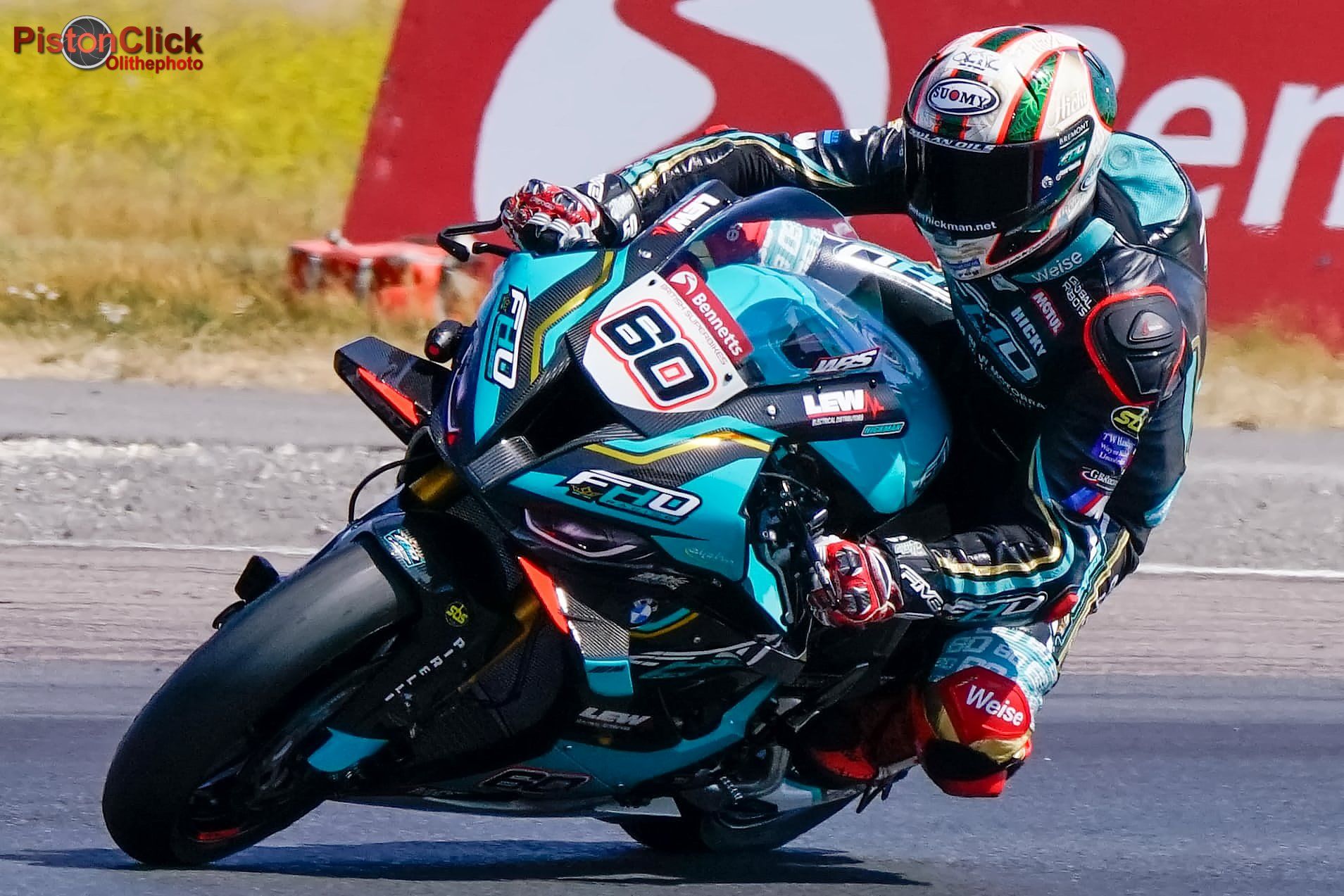 Peter Hickman at the British Super Bikes Round 6 at Thruxton