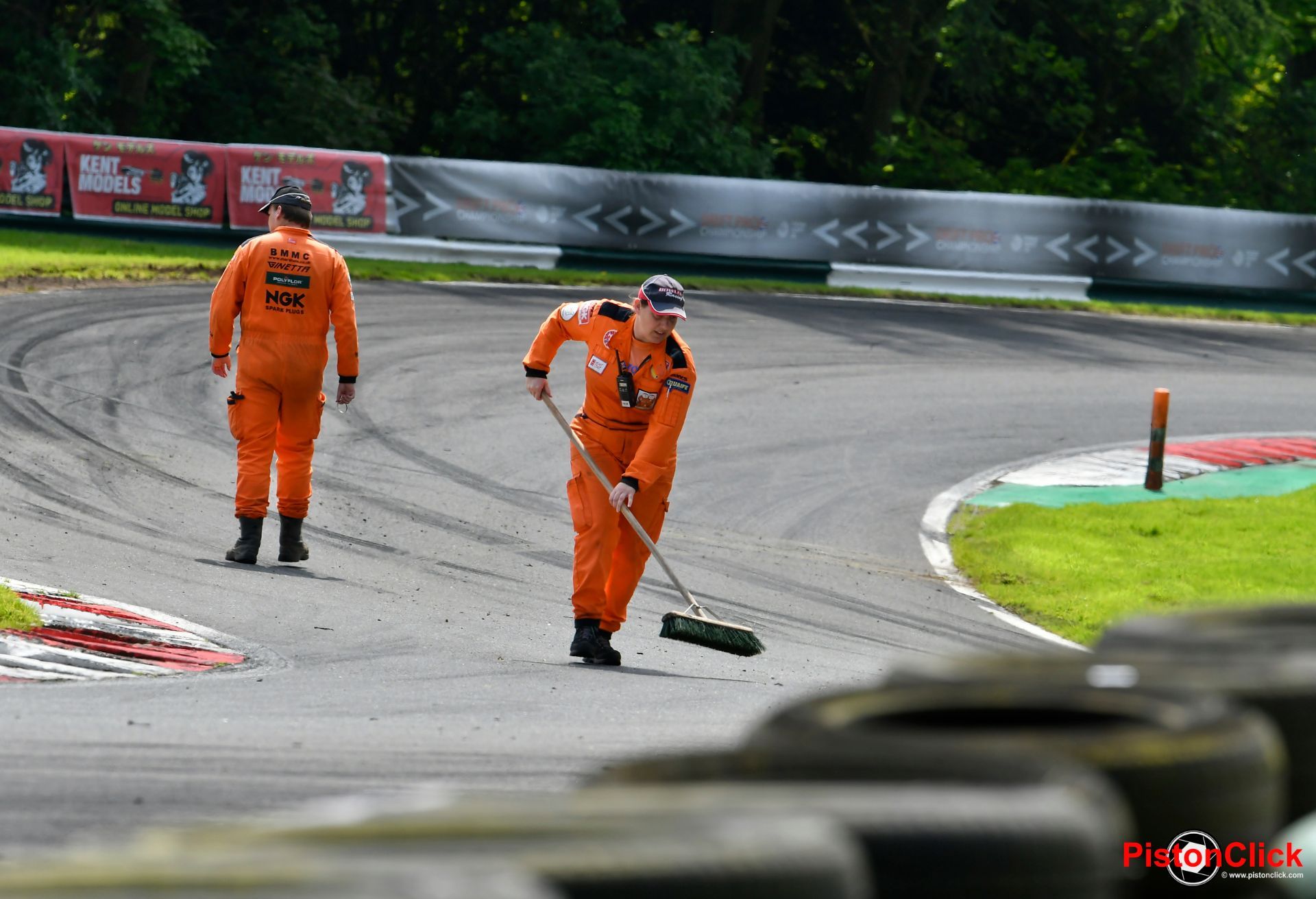 Marshals at Modified Live Cadwell Park