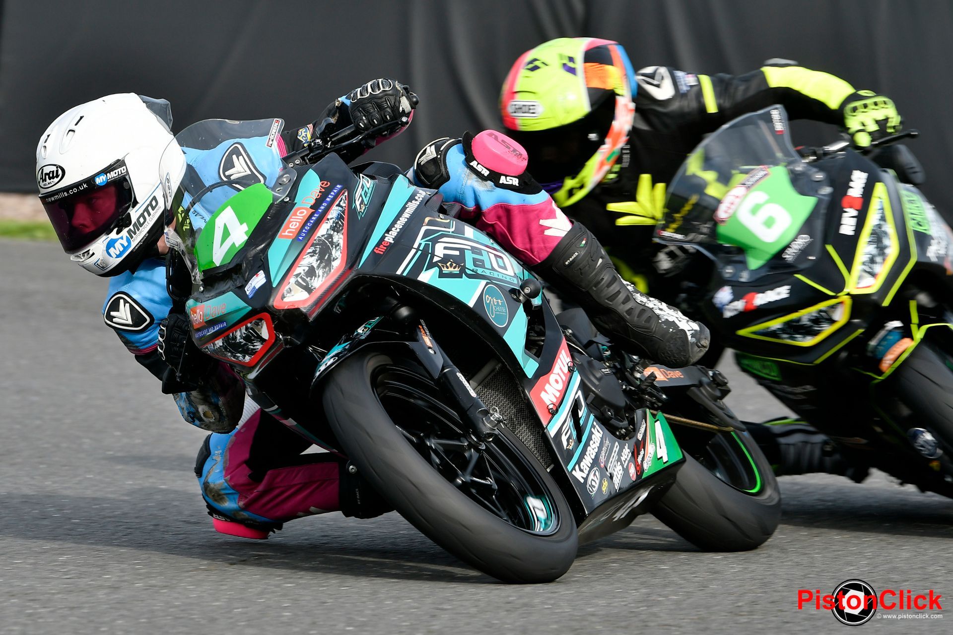 Club racing at Darley Moor