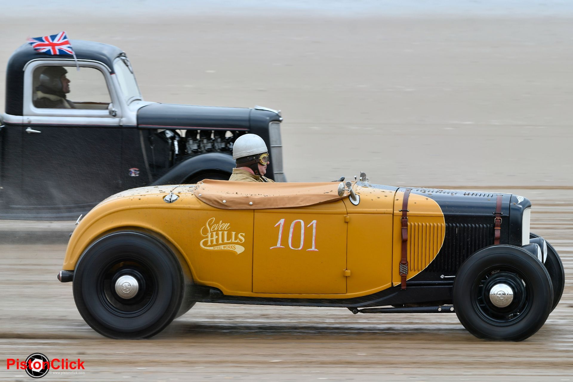 Race the Waves Beach Racing Bridlington Yorkshire