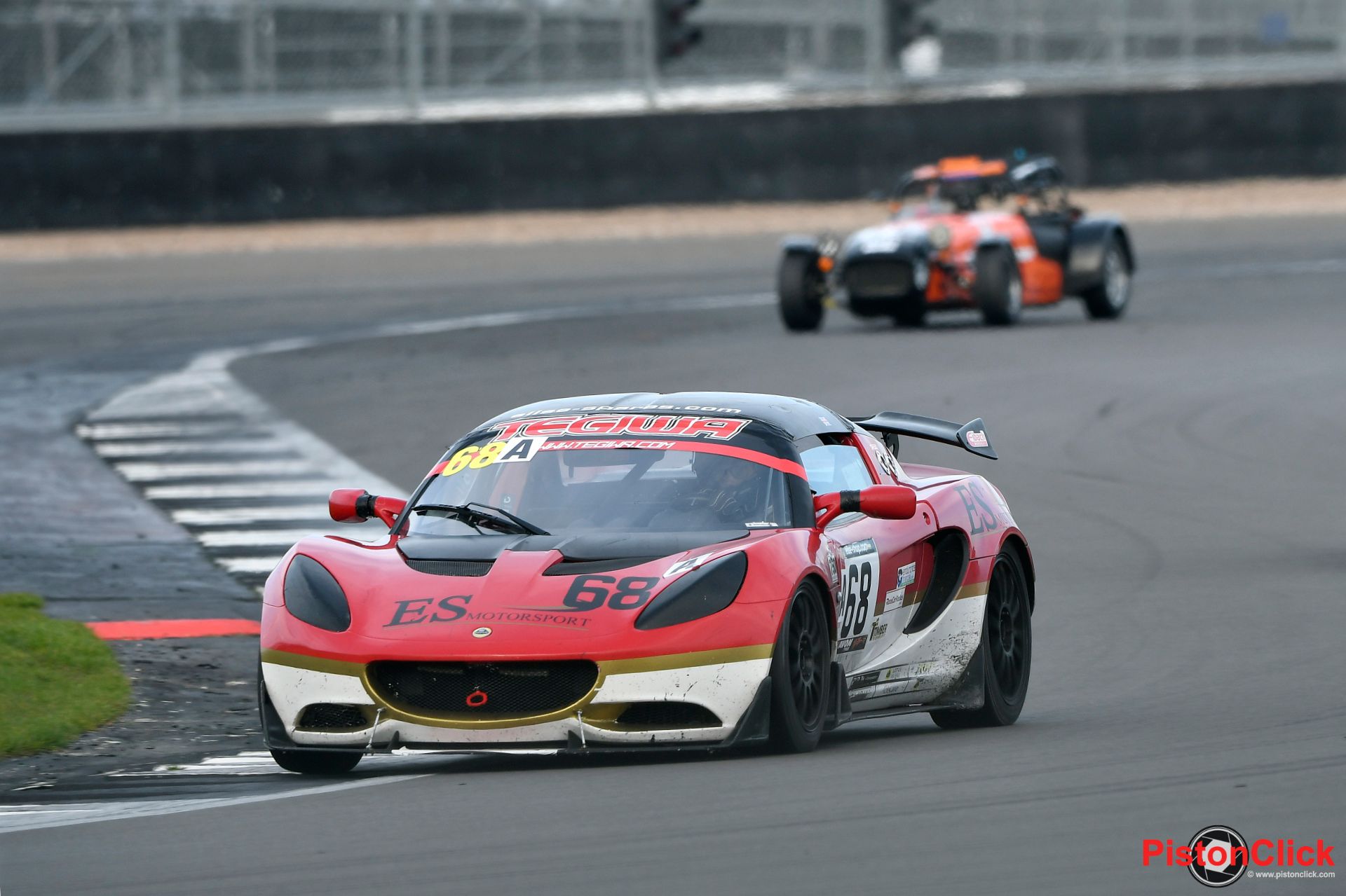 Race cars at the Birkett Relay race at Silverstone