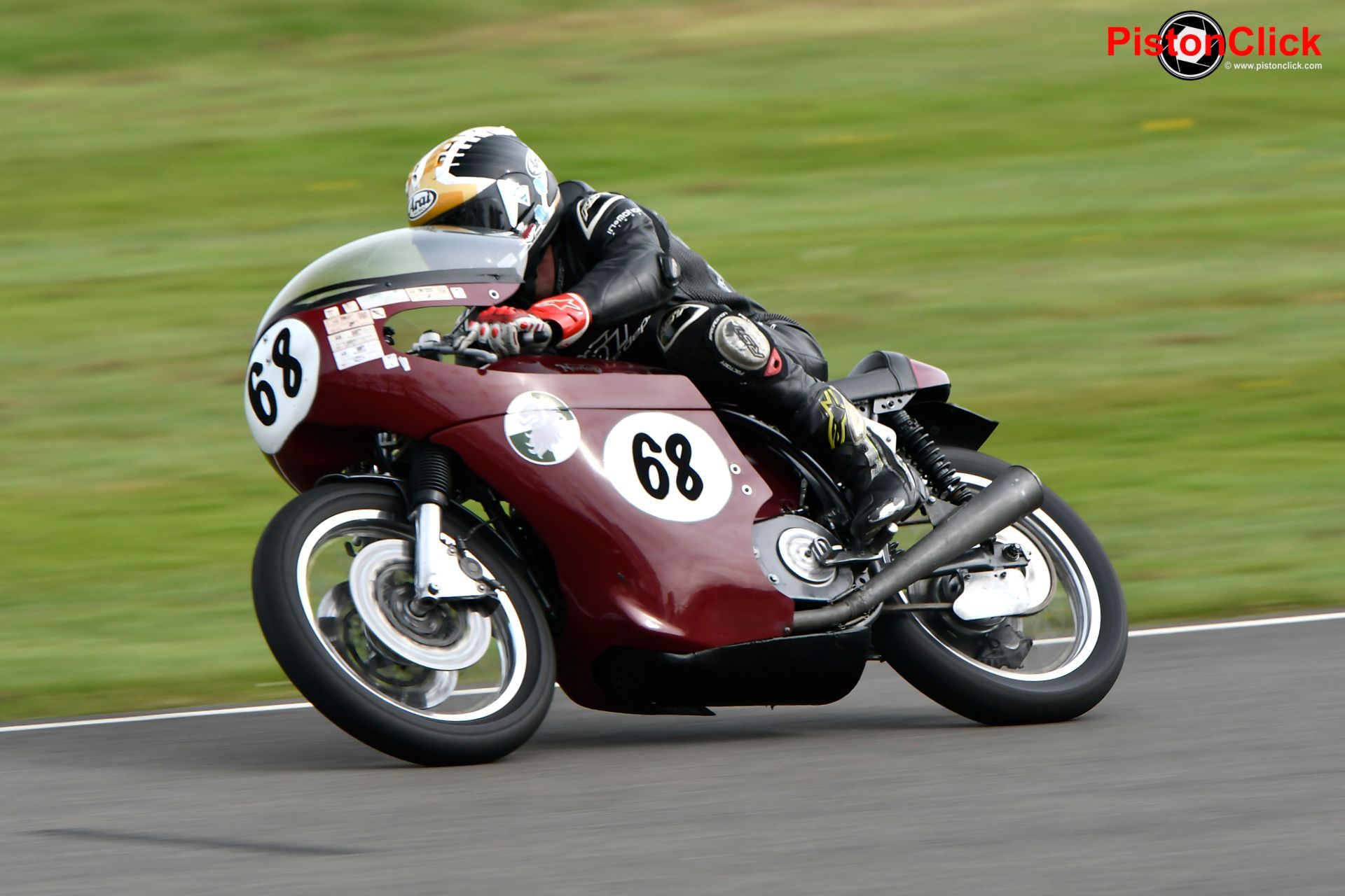 Michael Russell #68 on the Norton Manx Commando