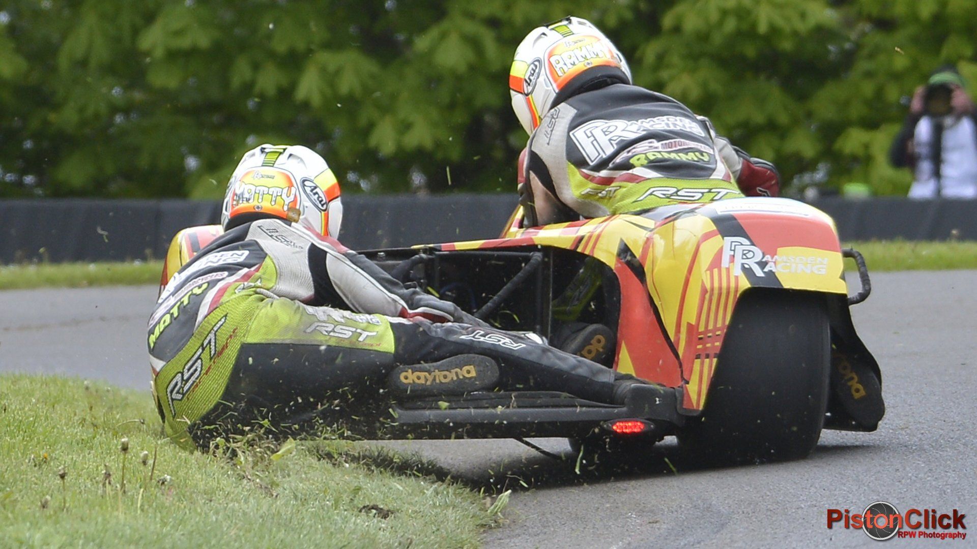 Oliver's Mount Spring Cup