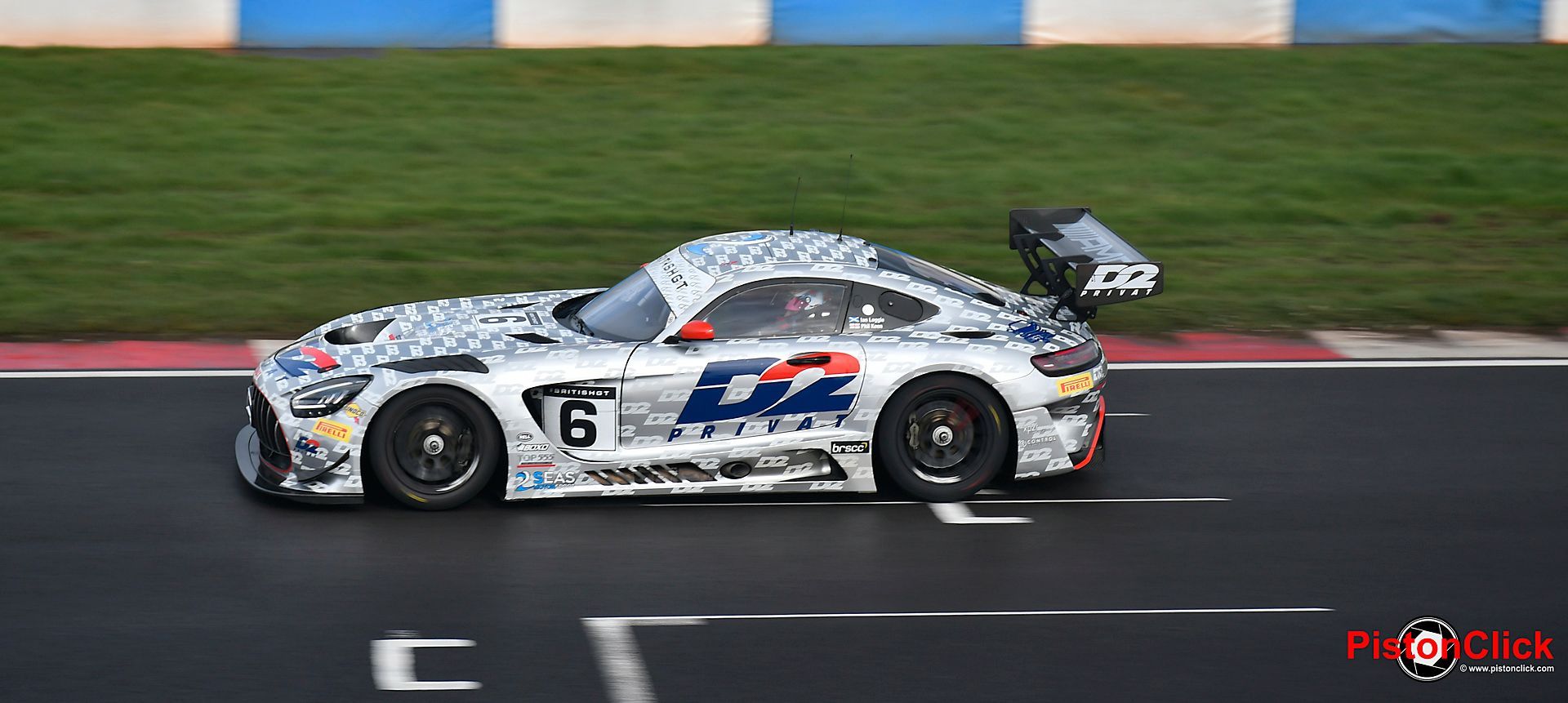 2 Seas Motorsport Mercedes-AMG