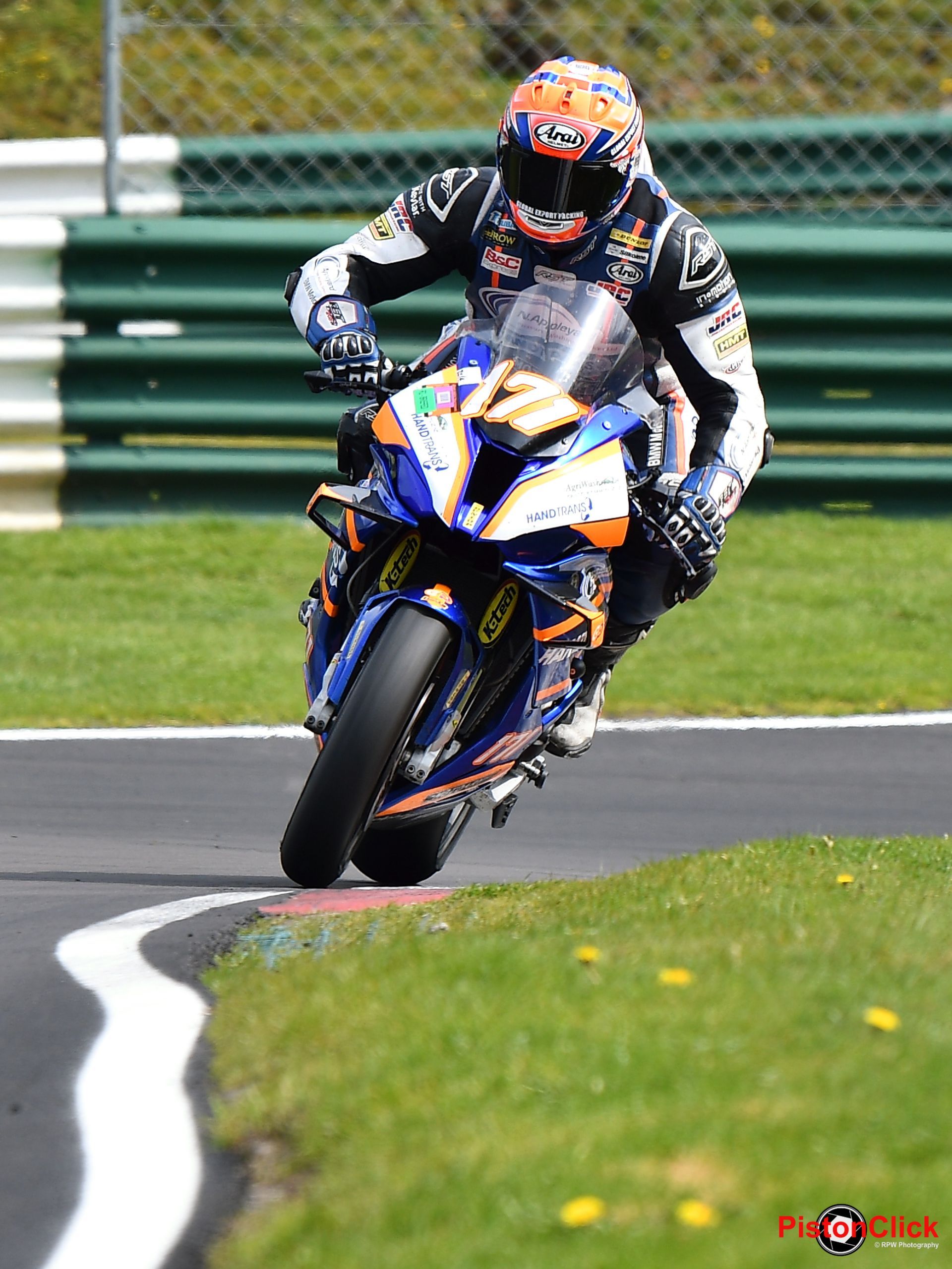 Phill CroweNo Limits Racing featuring the GB Racing UK Armed Forces Inter-Services Championship from Cadwell Park