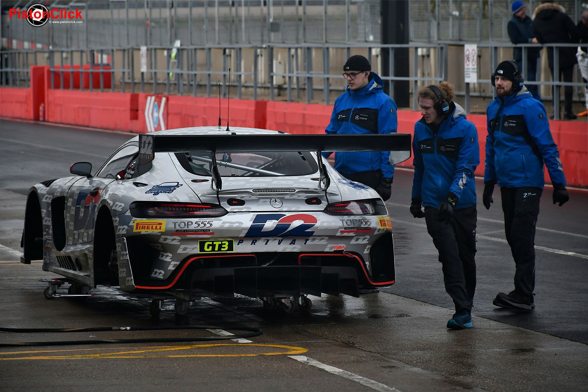 2 Seas Motorsport Mercedes-AMG