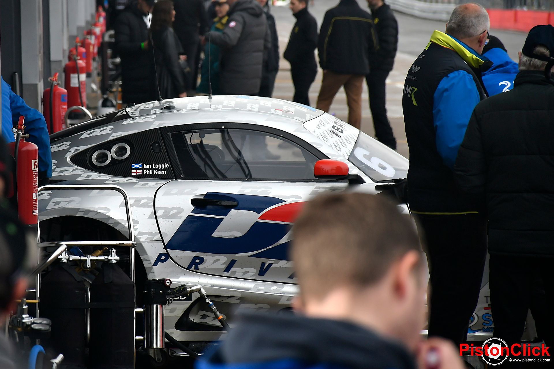 2 Seas Motorsport Mercedes-AMG