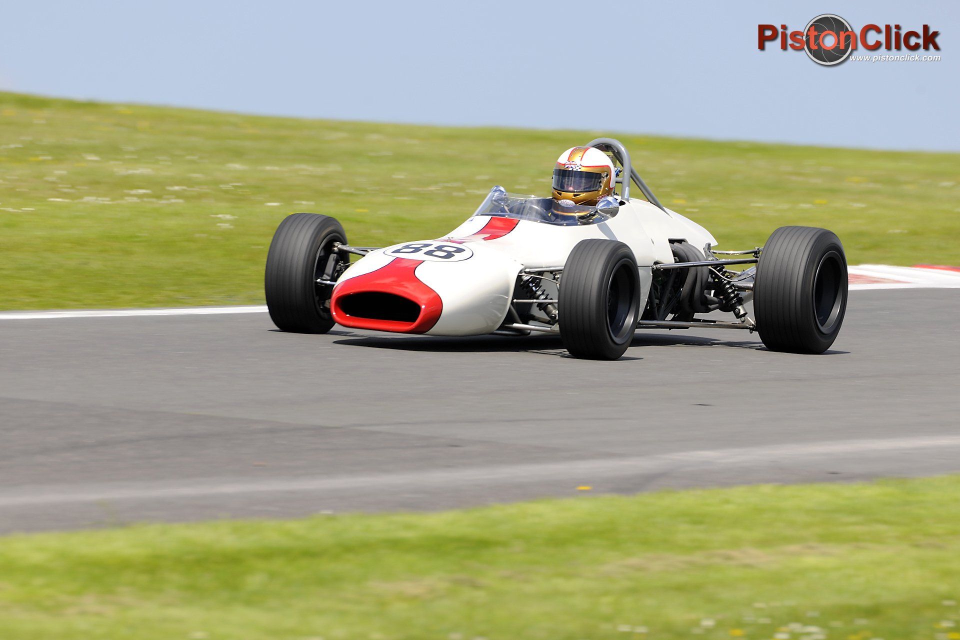 Historic Sports Car Club Wolds Trophy