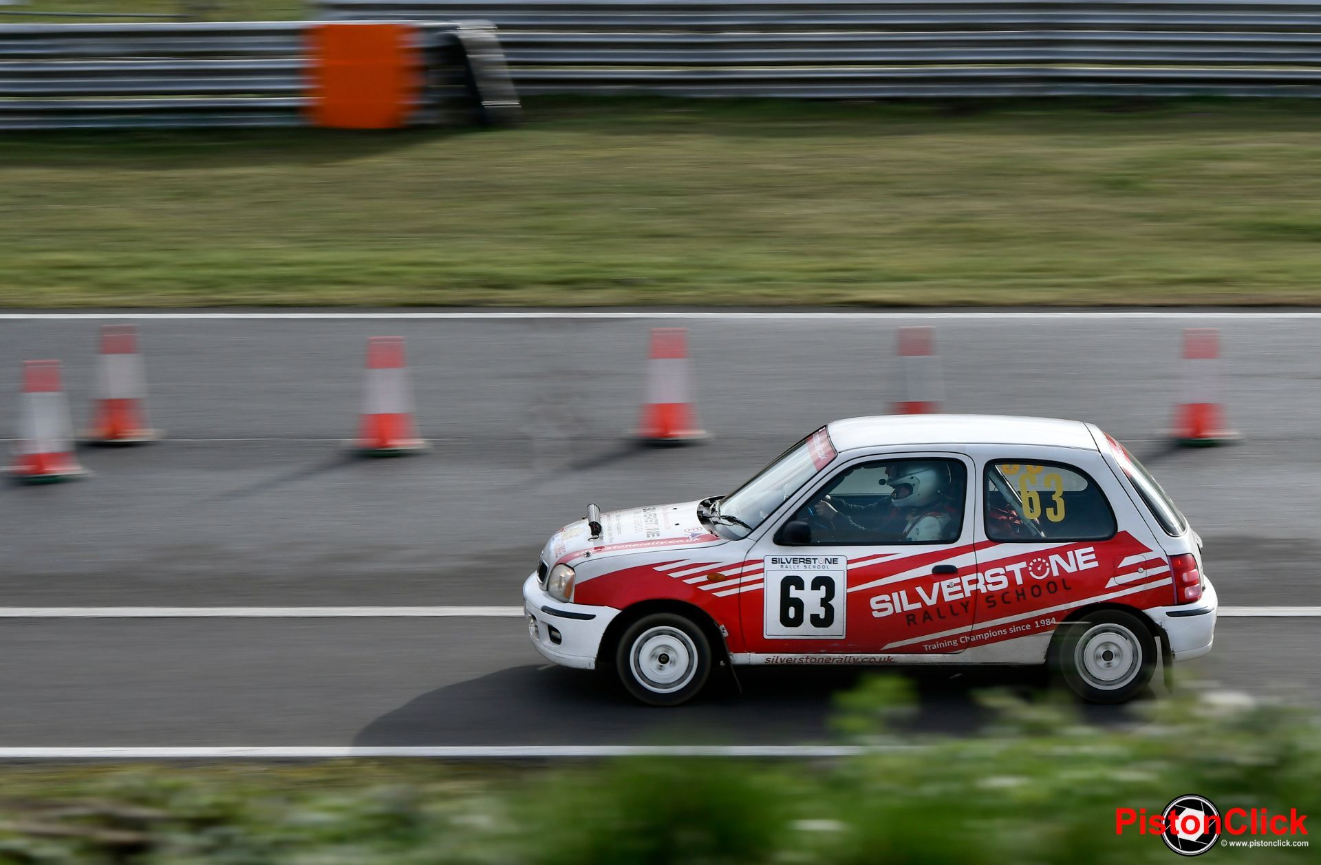 Taking photos at Snetterton