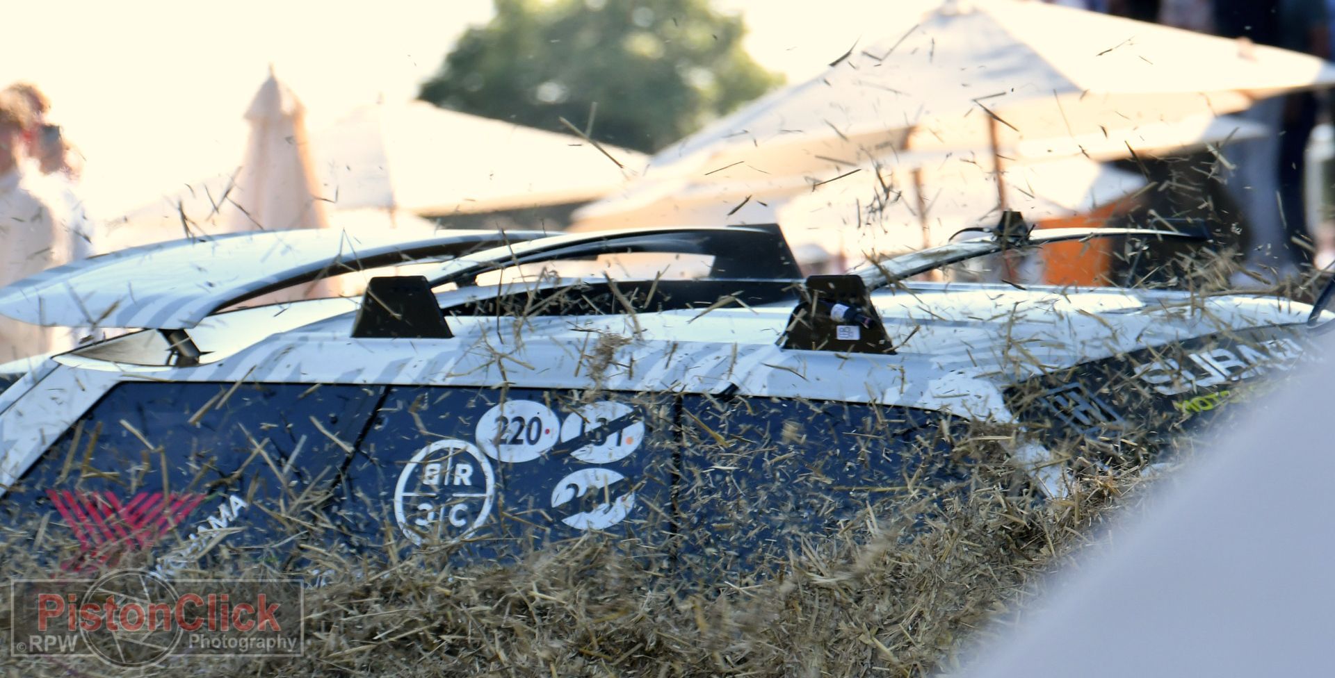 Travis Pastrana in theFamily Huckster crashes at Molecomb