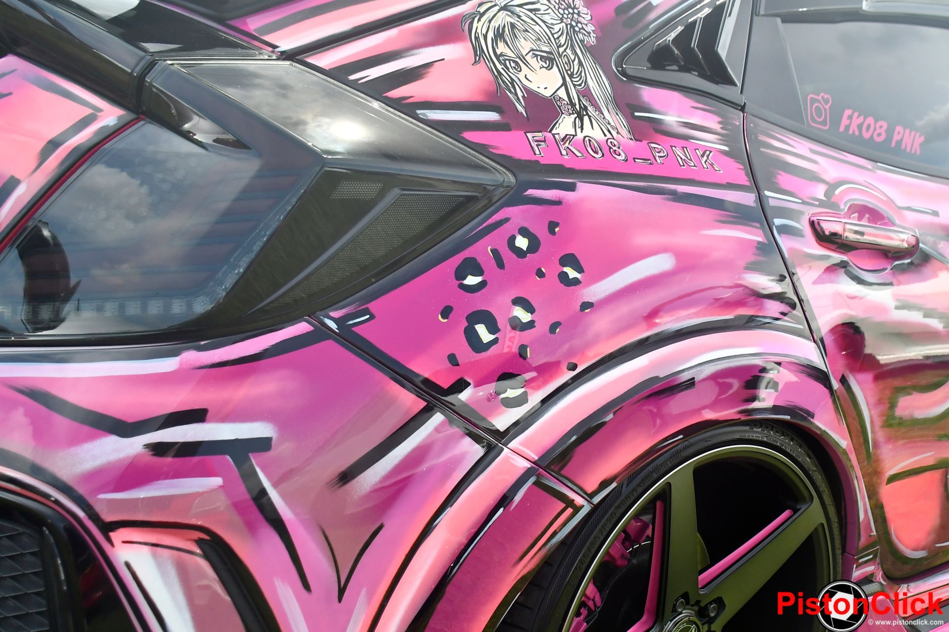 Display cars at Modified Live Cadwell Park