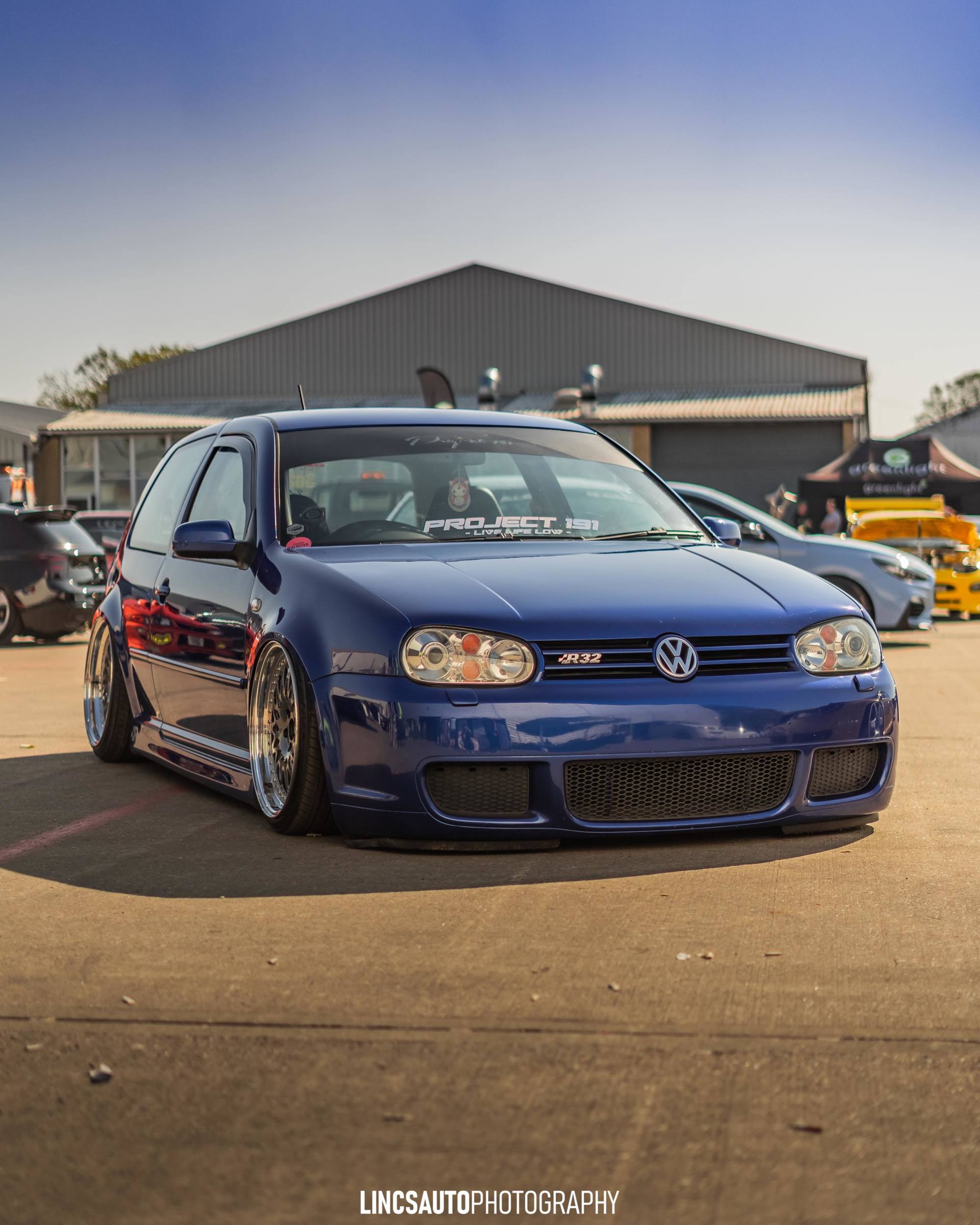 Golf R32