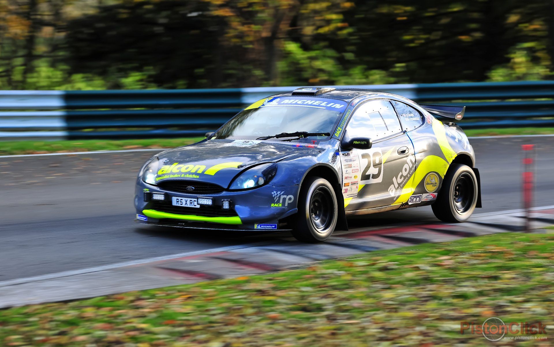 Ford Puma crewed by Ryan Connolly and Chris Allan
