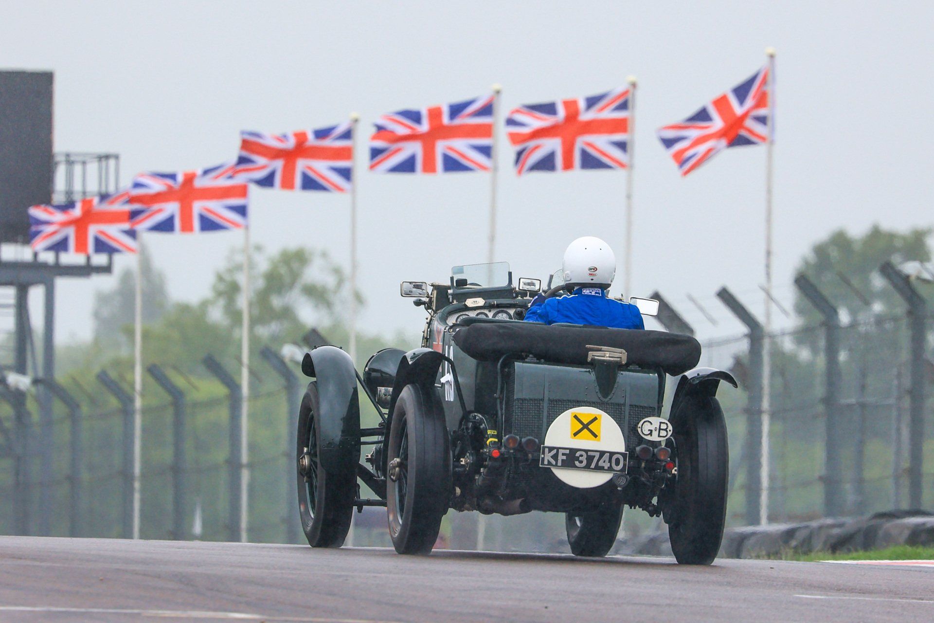 VSCC Shuttleworth Trophy Race Meeting