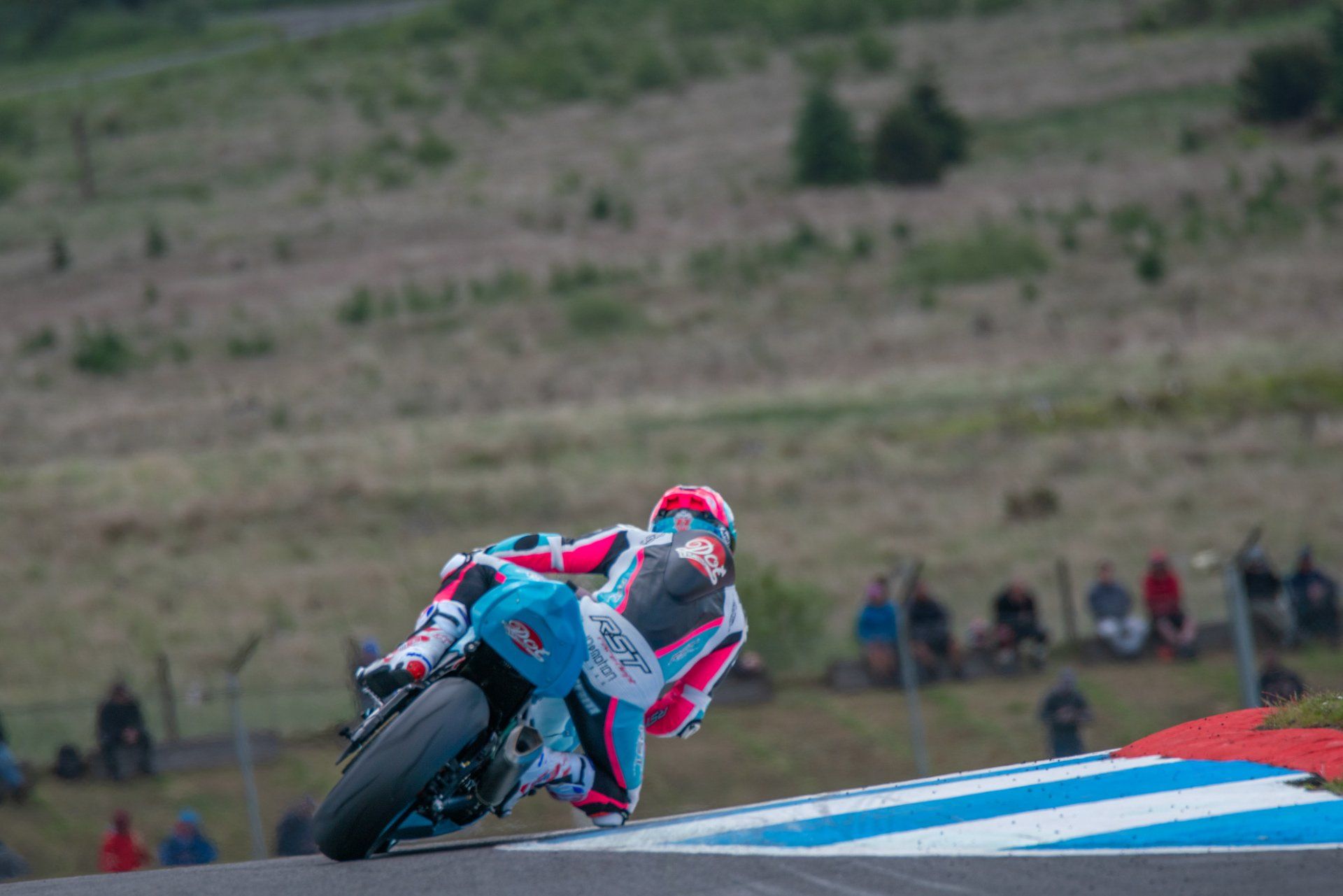 Where to take photos at Knockhill
