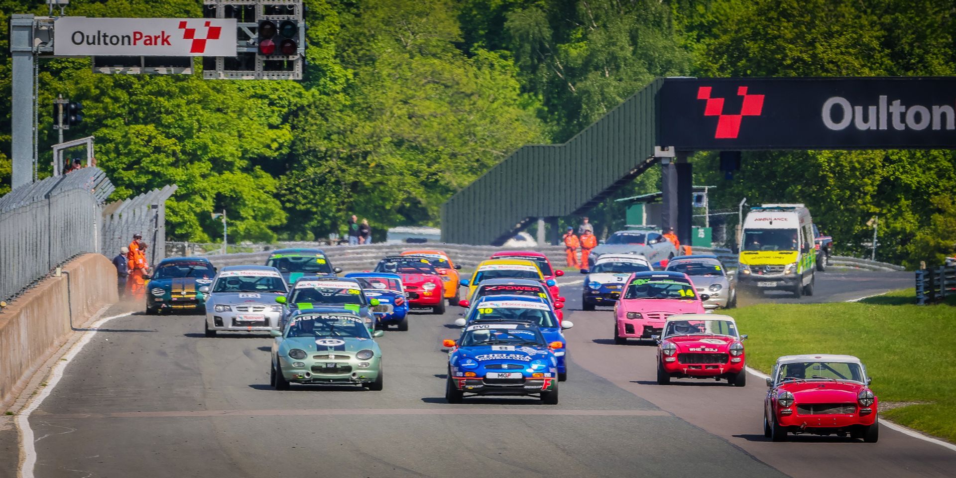 MG Car Club’s Spring Race Meeting at Oulton Park