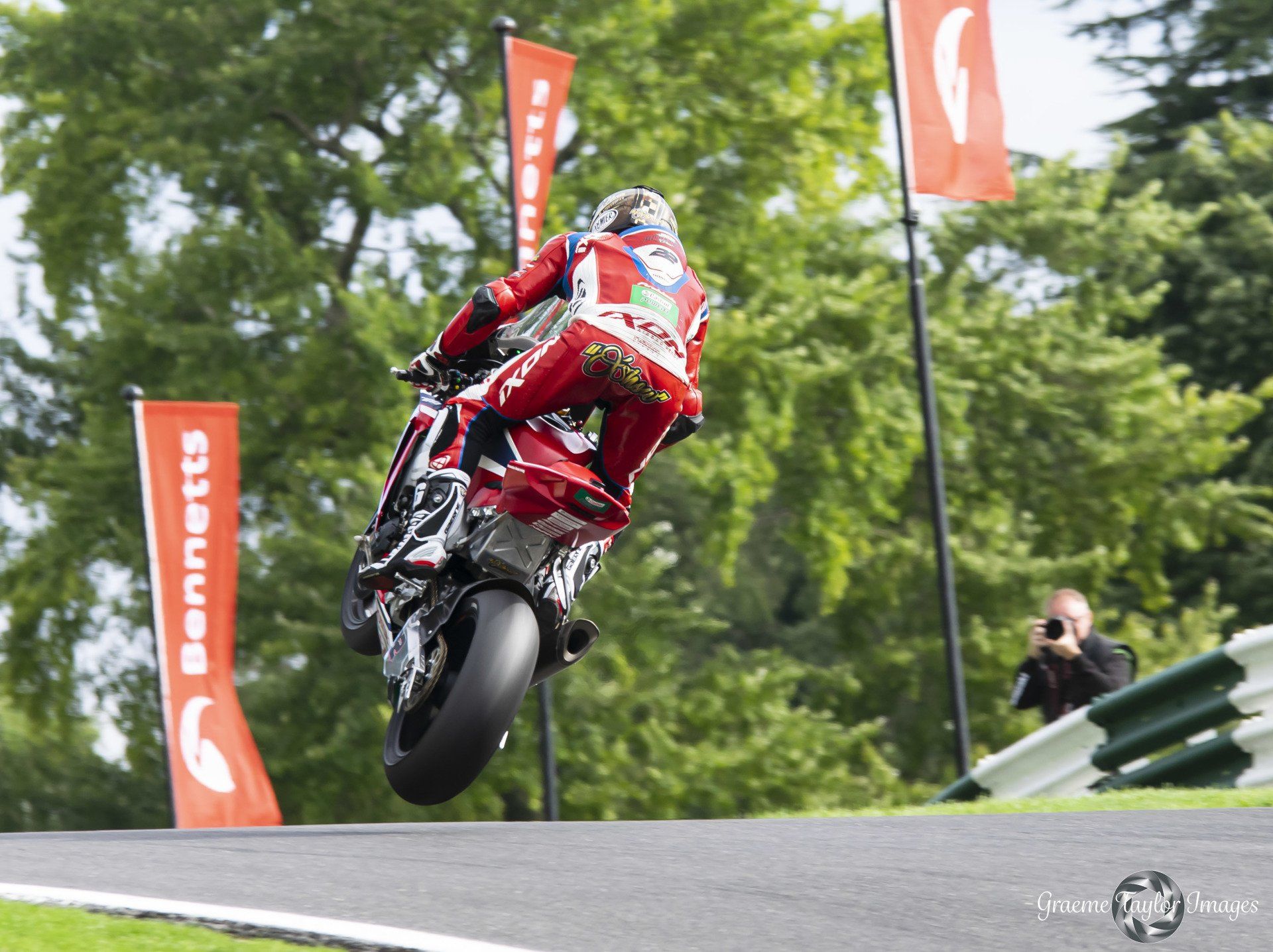 British Super Bikes from Cadwell Park
