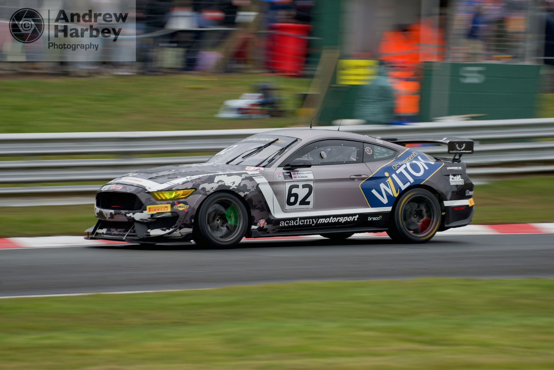 Photographing the British GT from Oulton Park