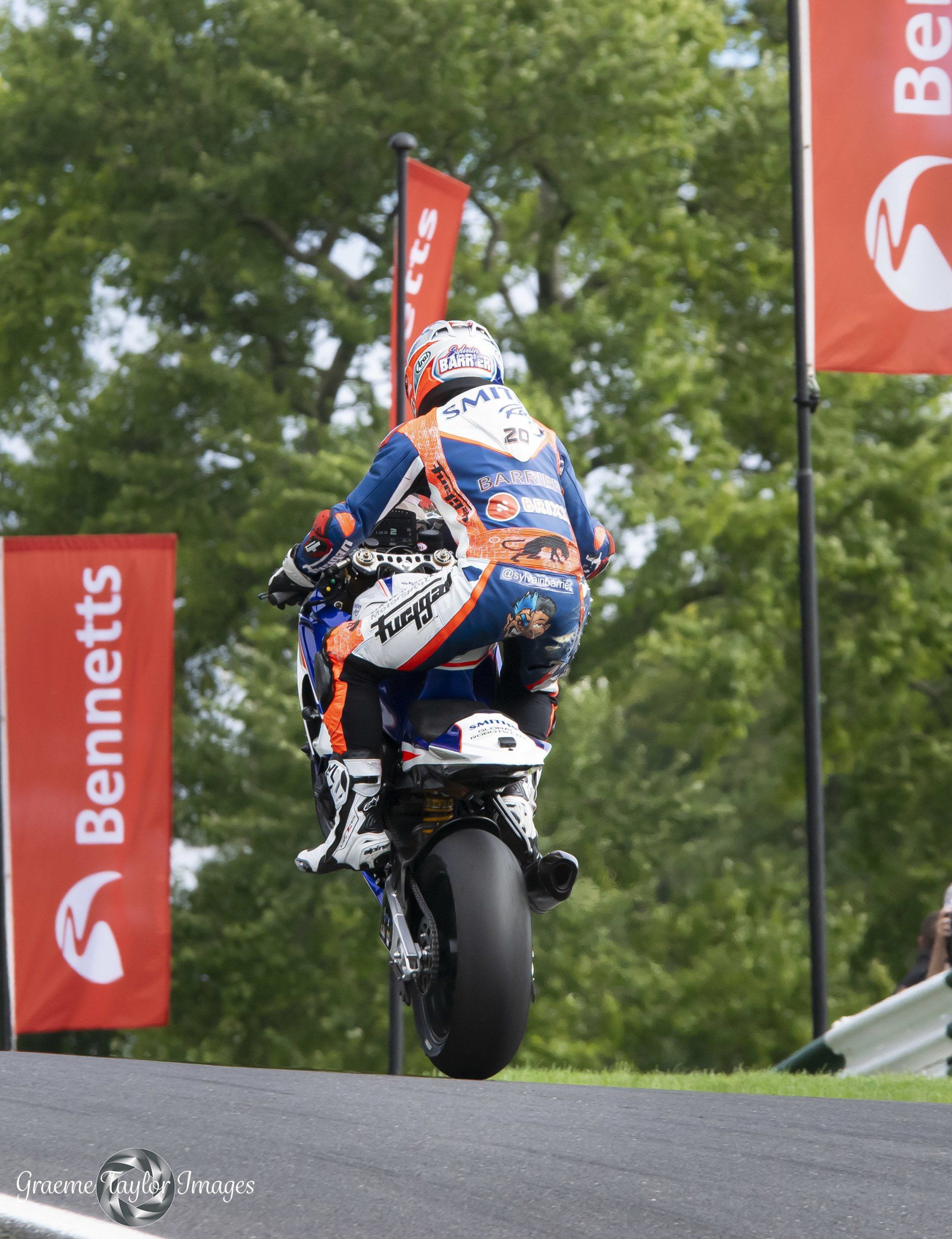 British Super Bikes from Cadwell Park