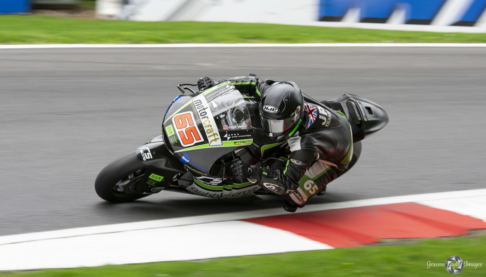 British Super Bikes from Cadwell Park