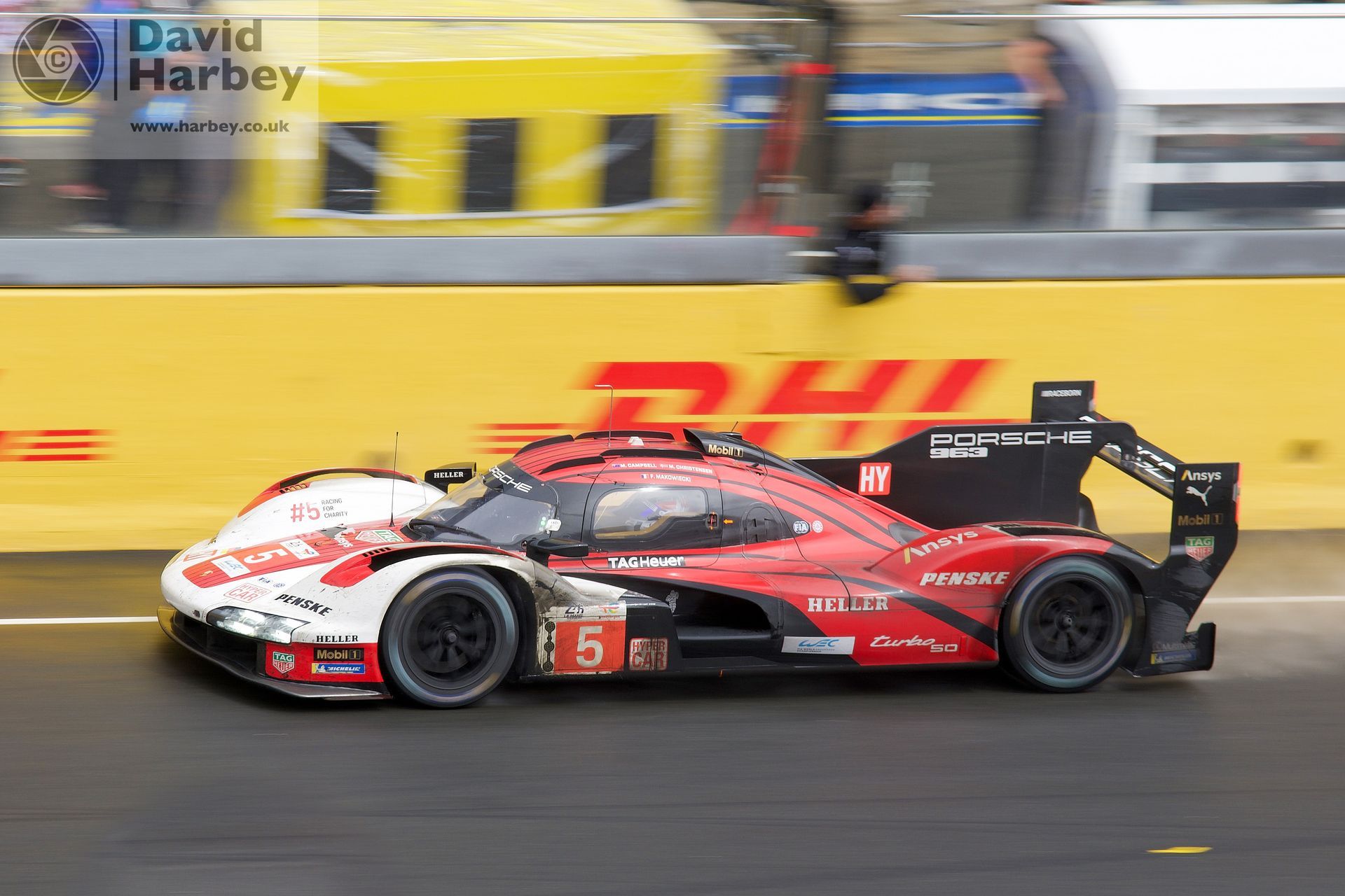 Photographing the 2024 Le Mans 24 Hours with a kit camera and lens