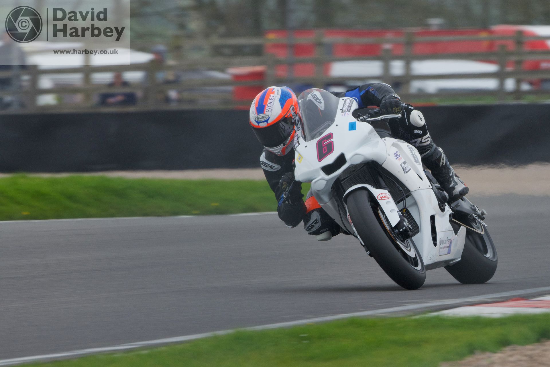 Photographing the No Limits Endurance at Donington Park