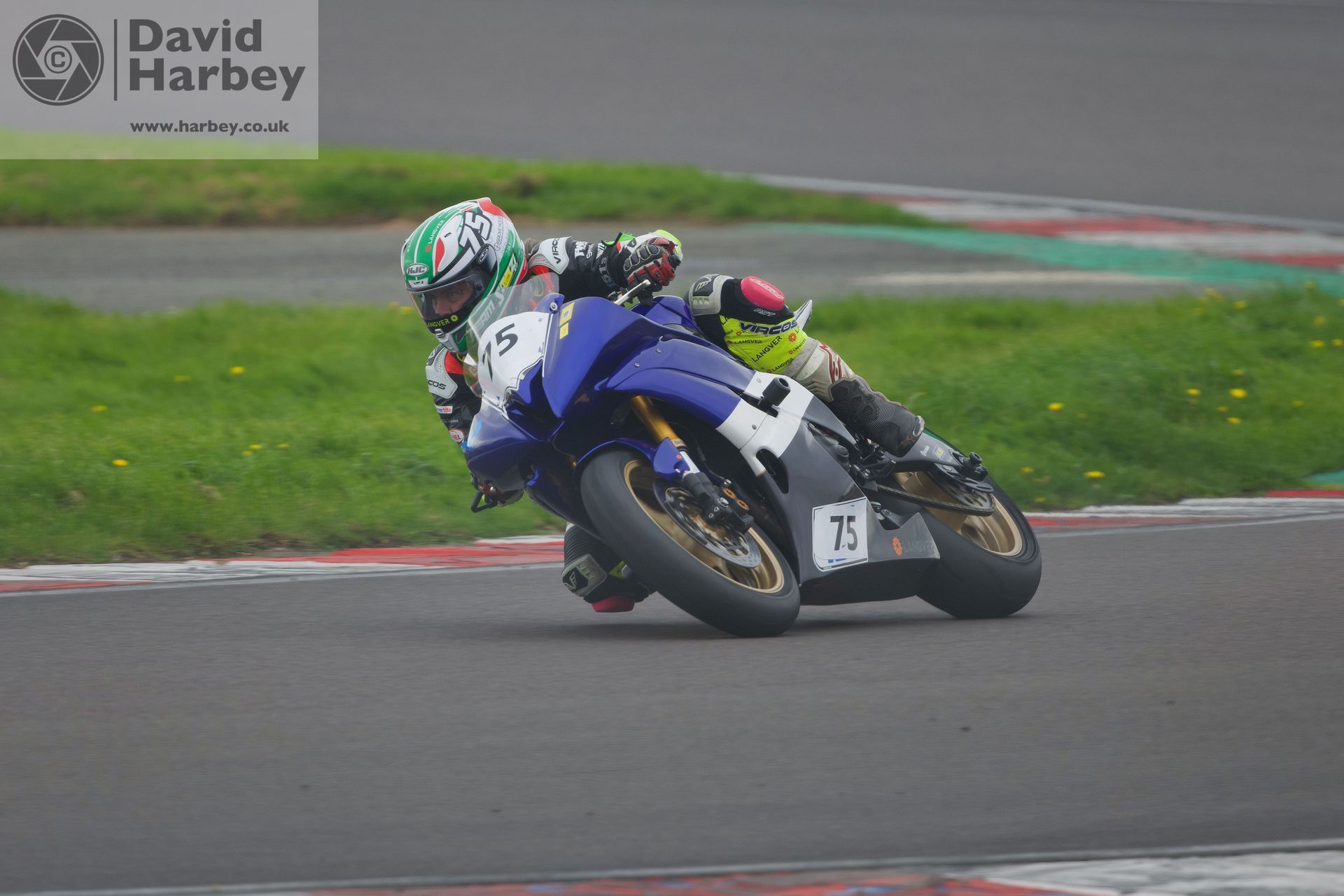 Photographing the No Limits Endurance at Donington Park