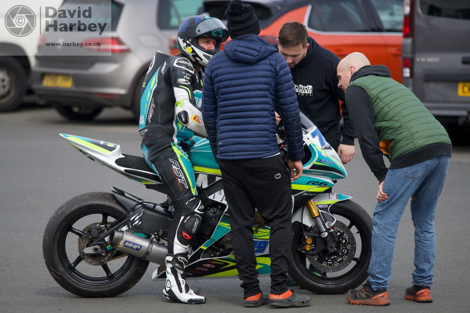 Photographing the No Limits Endurance at Donington Park