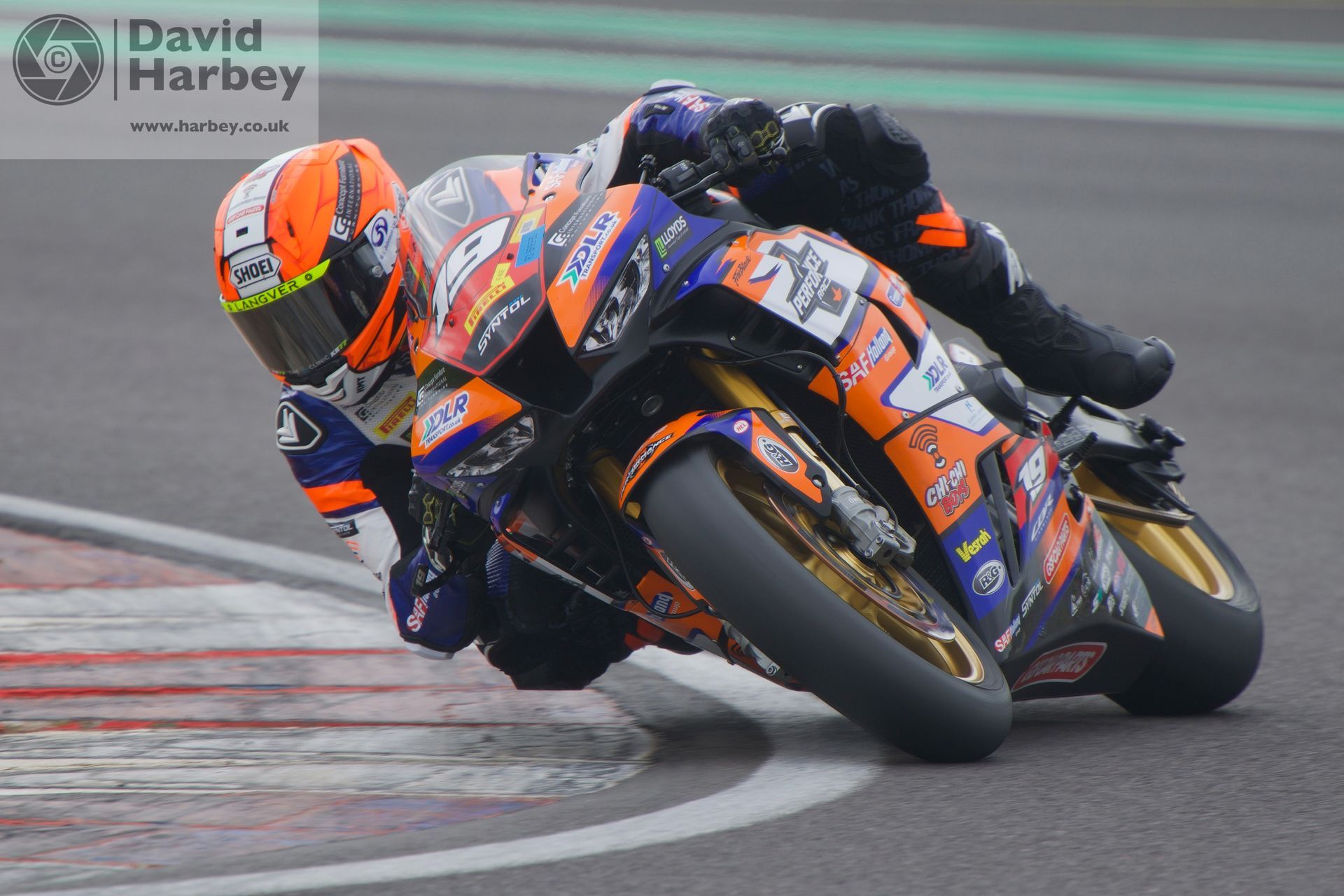 Photographing the No Limits Endurance at Donington Park