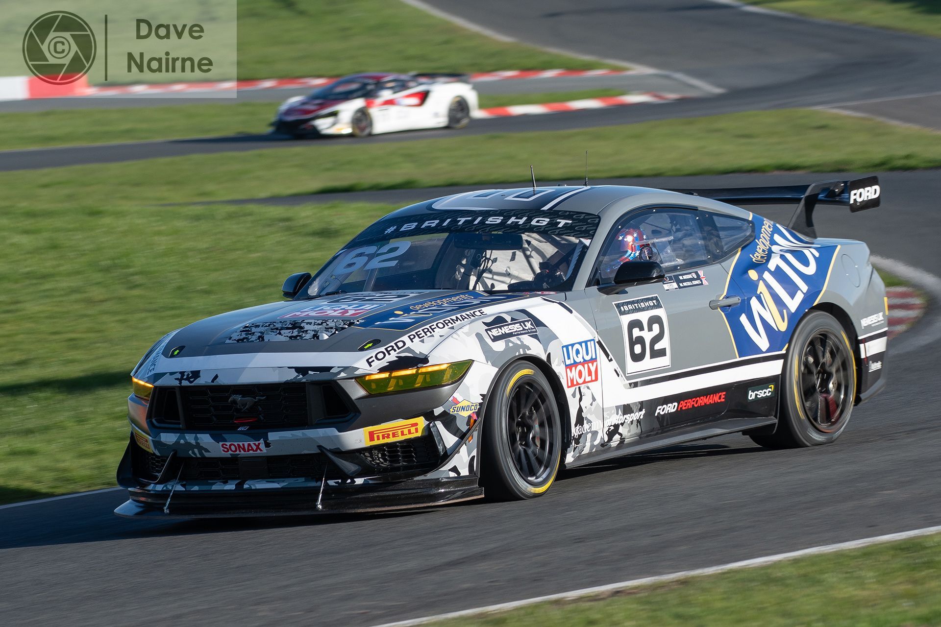 Photographing from Kinckerbrook at the British GT at Oulton
