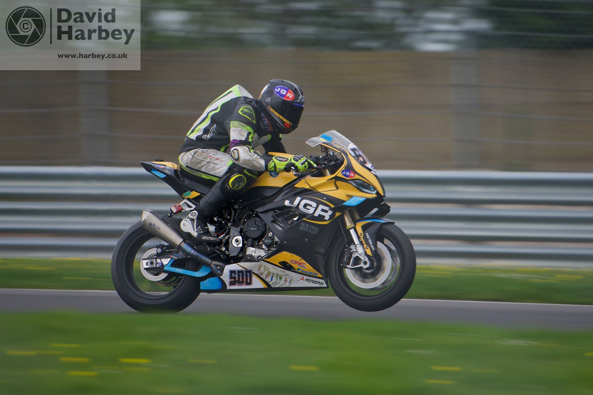 Photographing the No Limits Endurance at Donington Park