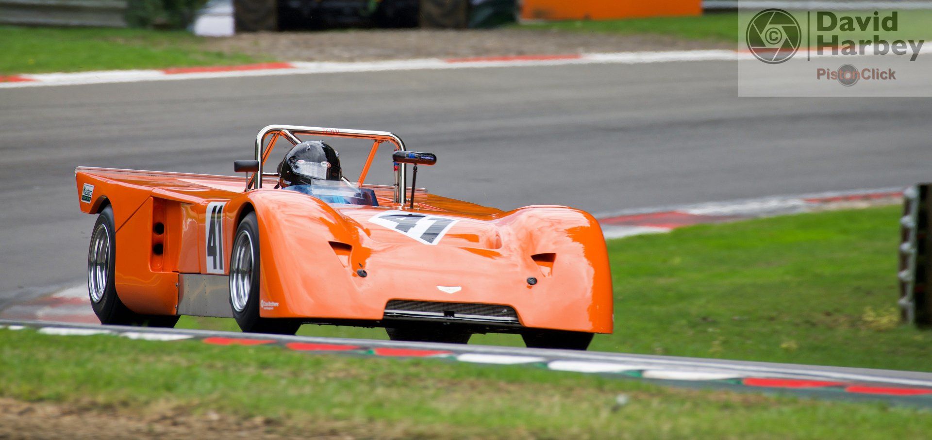 Lola T70