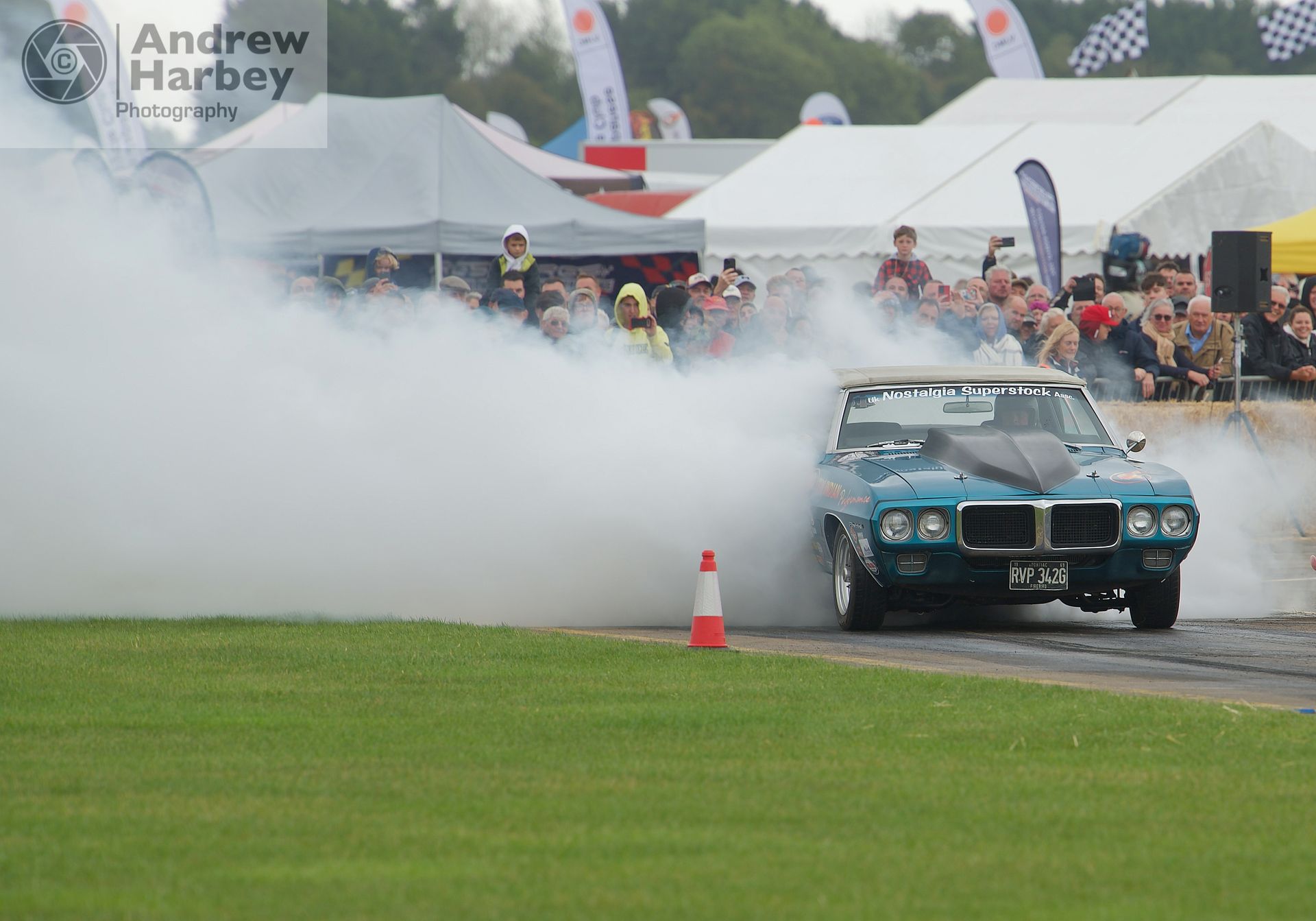 Sywell Classic car show Pistons and Props