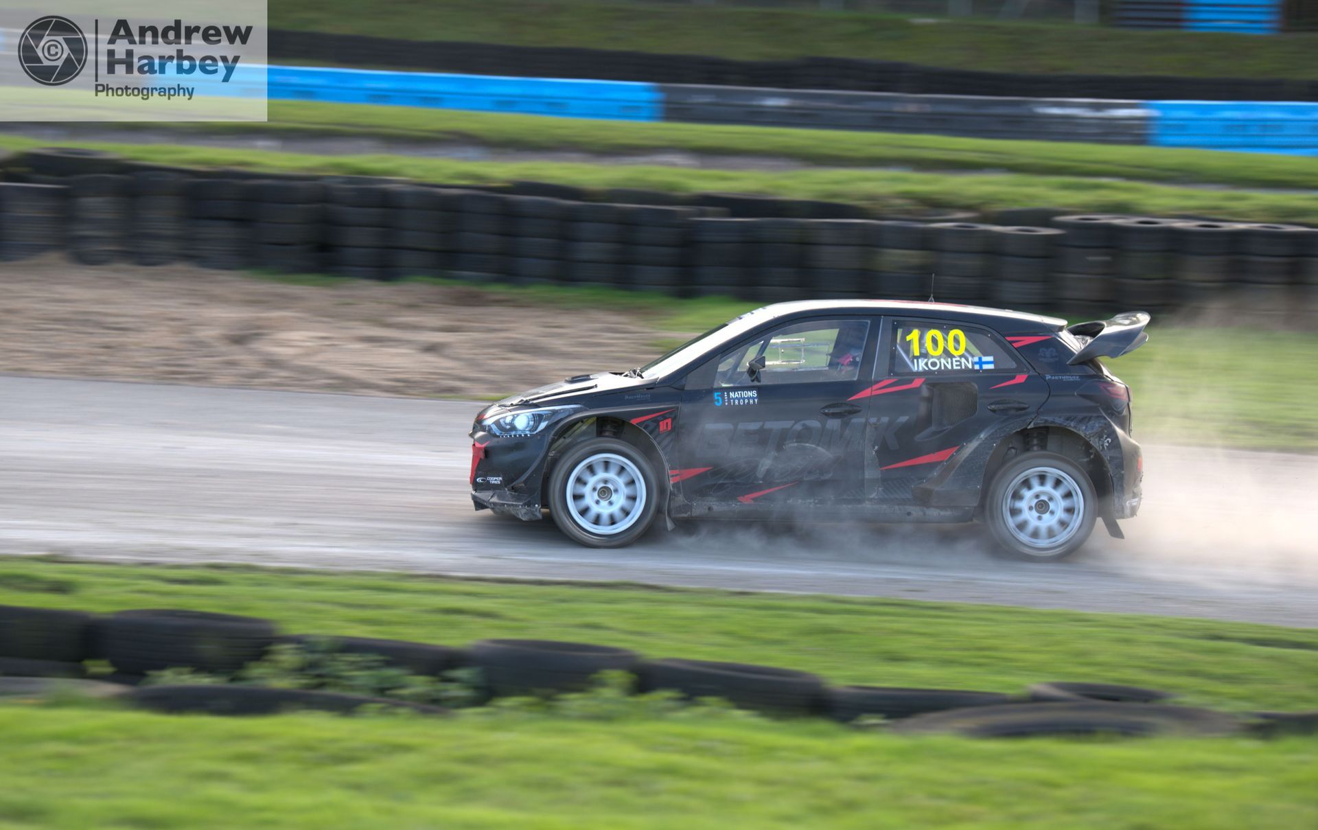 Photographing Rallycross at Lydden Hill