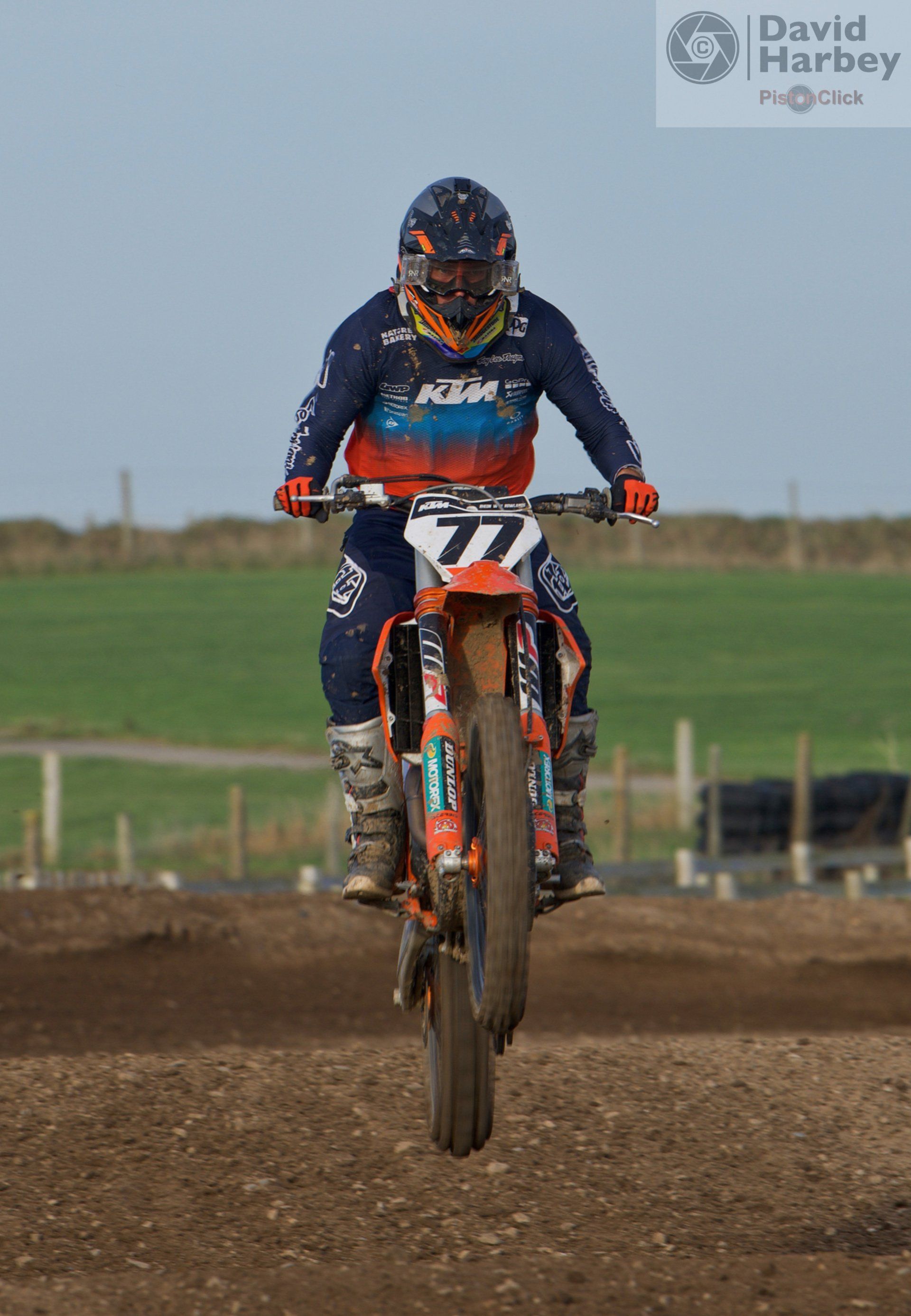 Race of Remembrance at Anglesey Circuit Trac Mon