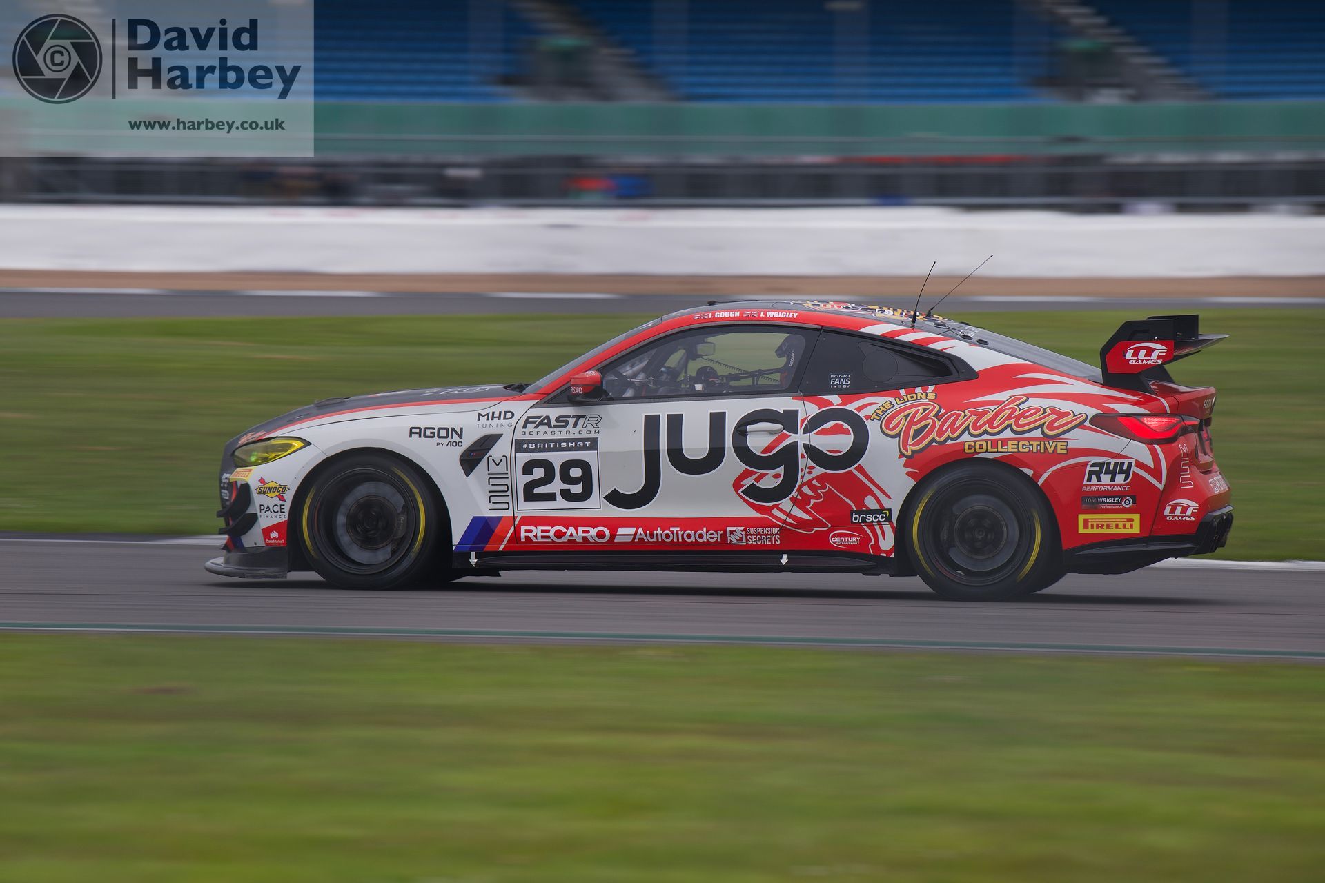 Photographing the British GT Silverstone 500