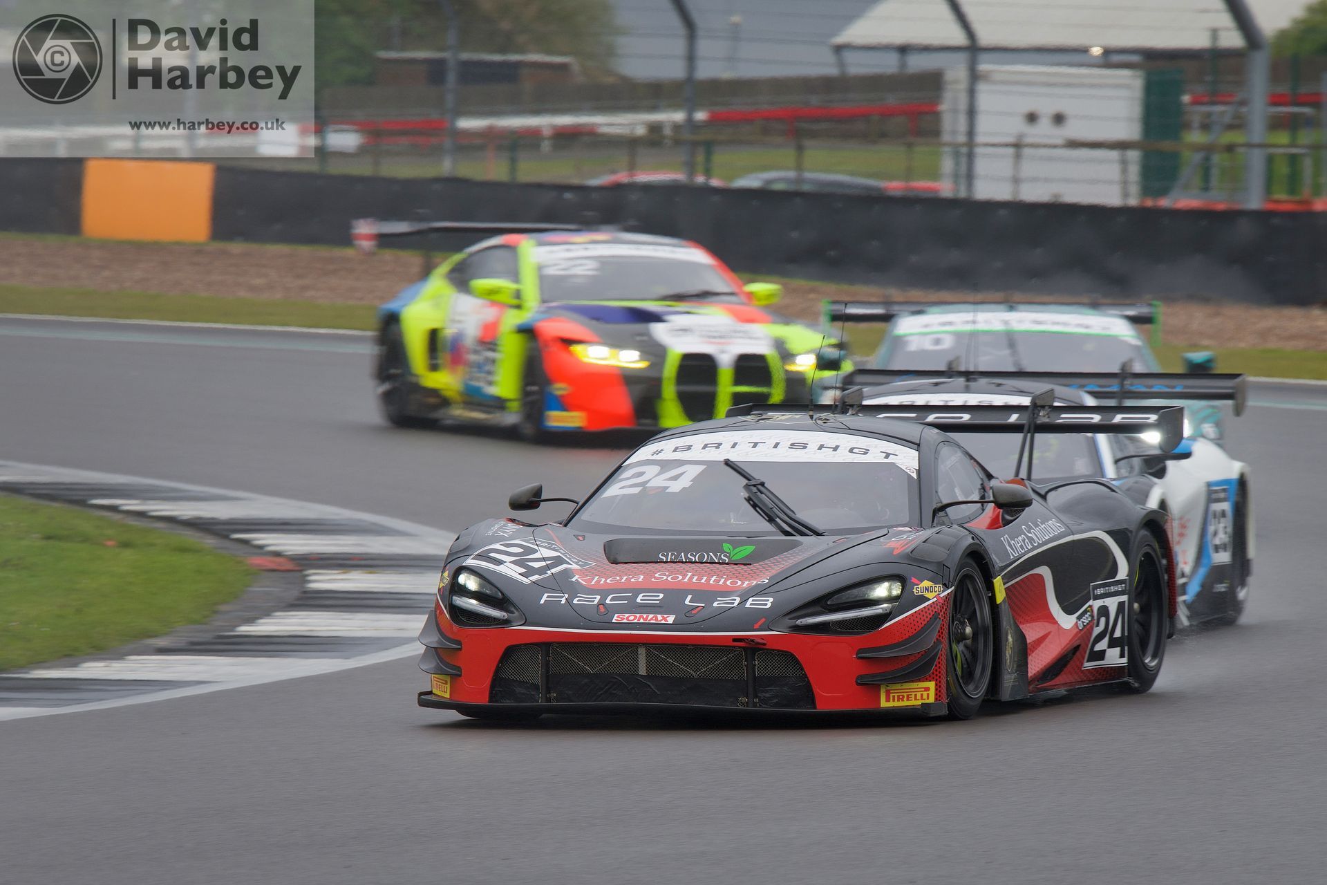 Photographing the British GT Silverstone 500