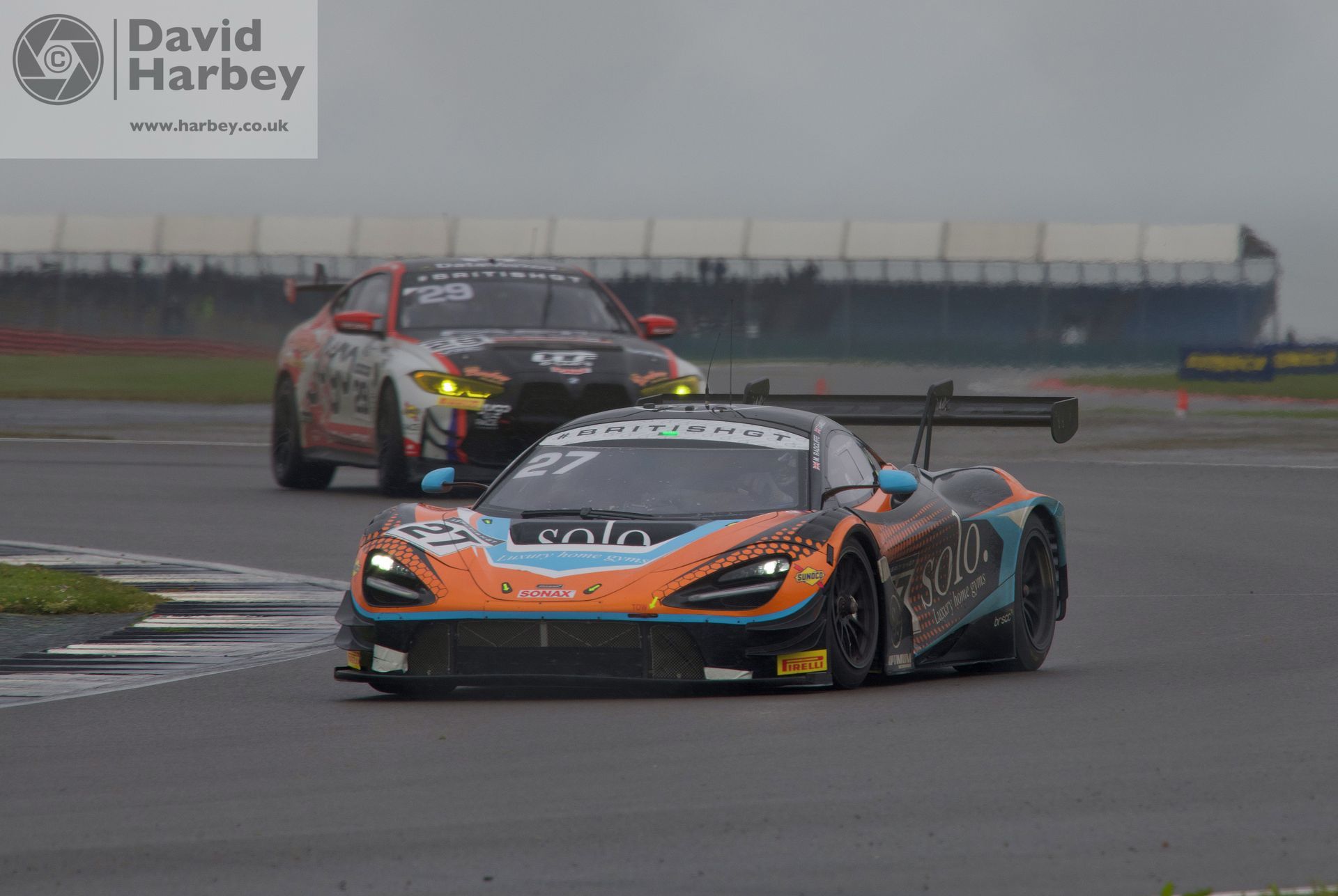 Photographing the British GT Silverstone 500
