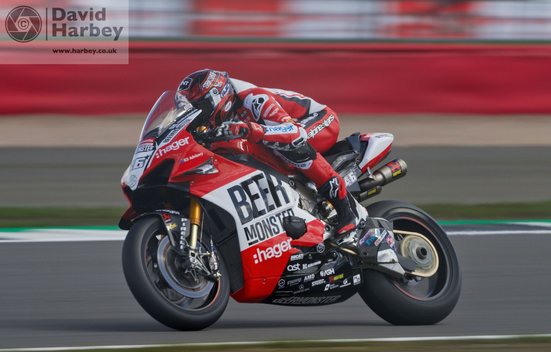 Tommy Bridewell Silverstone british super bikes pistonclick