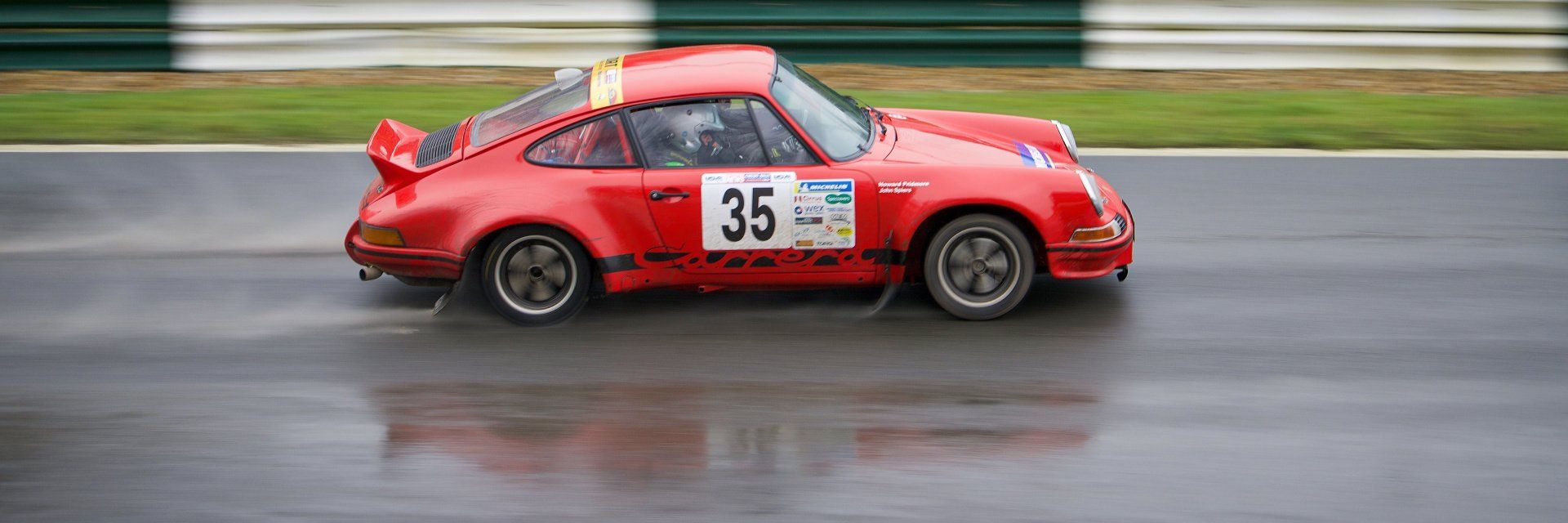 911 Cadwell Park