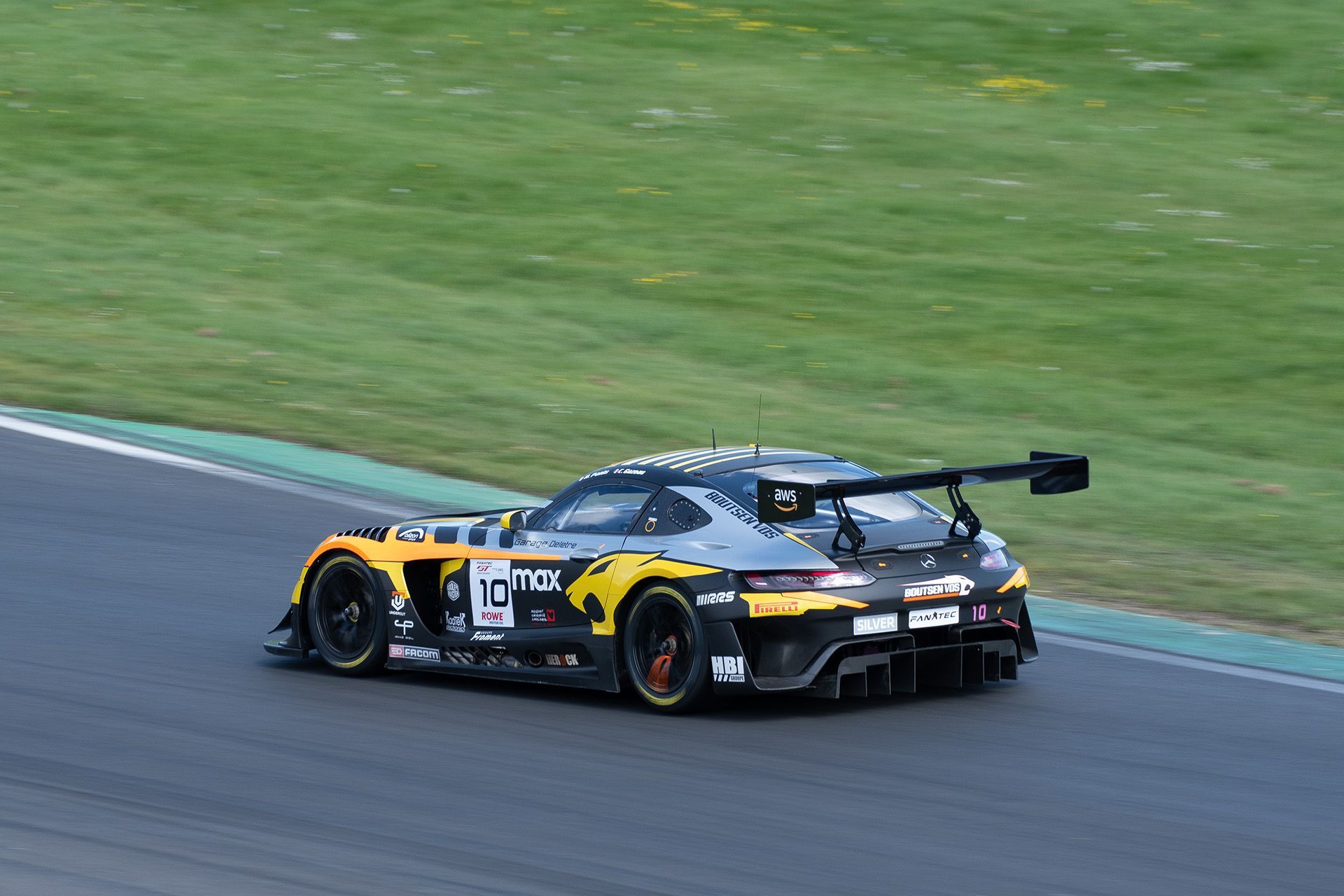 Fanatec GT World Challenge Europe Round 2 Brands Hatch