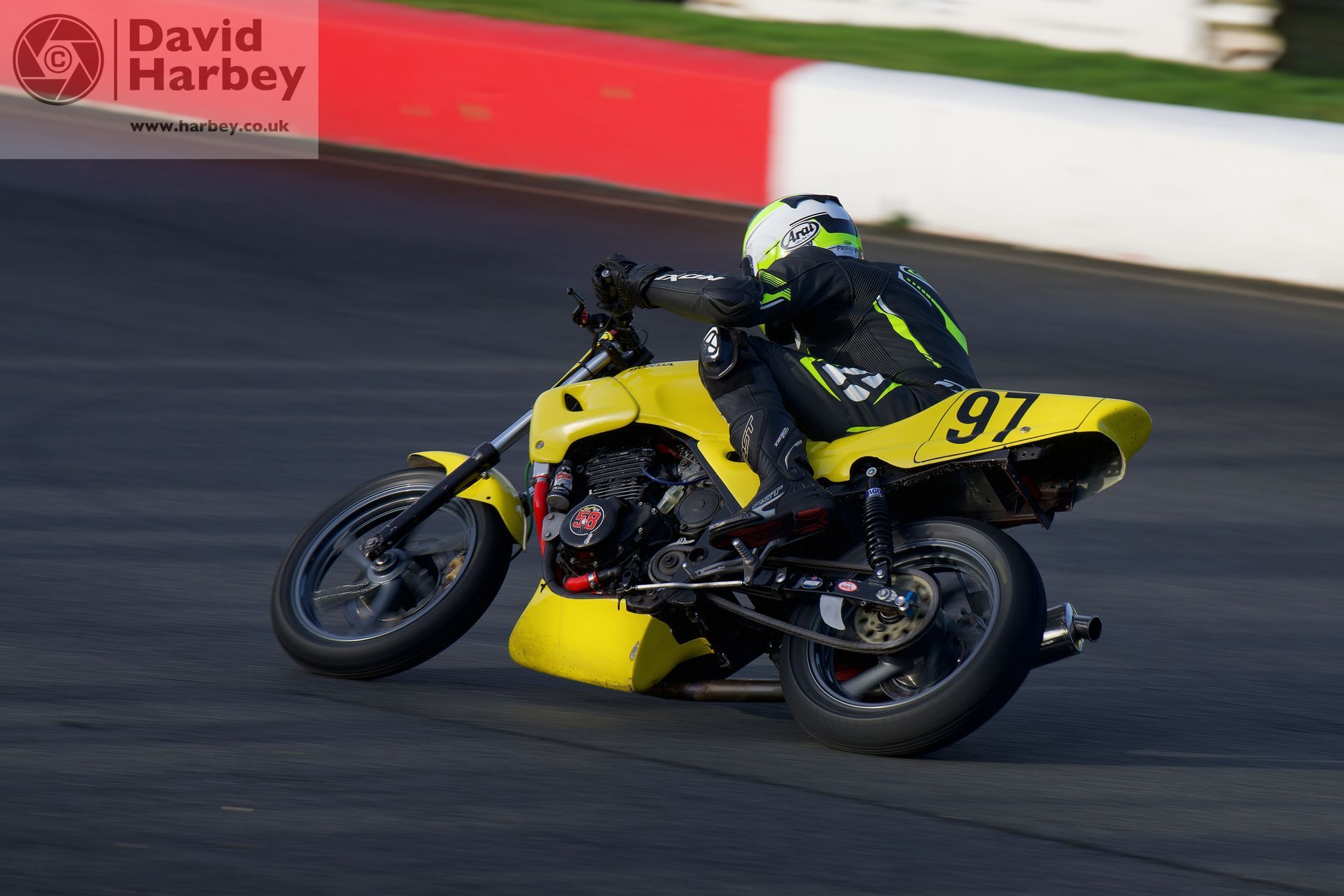 Motorbikes at the Plum Pudding races 2023