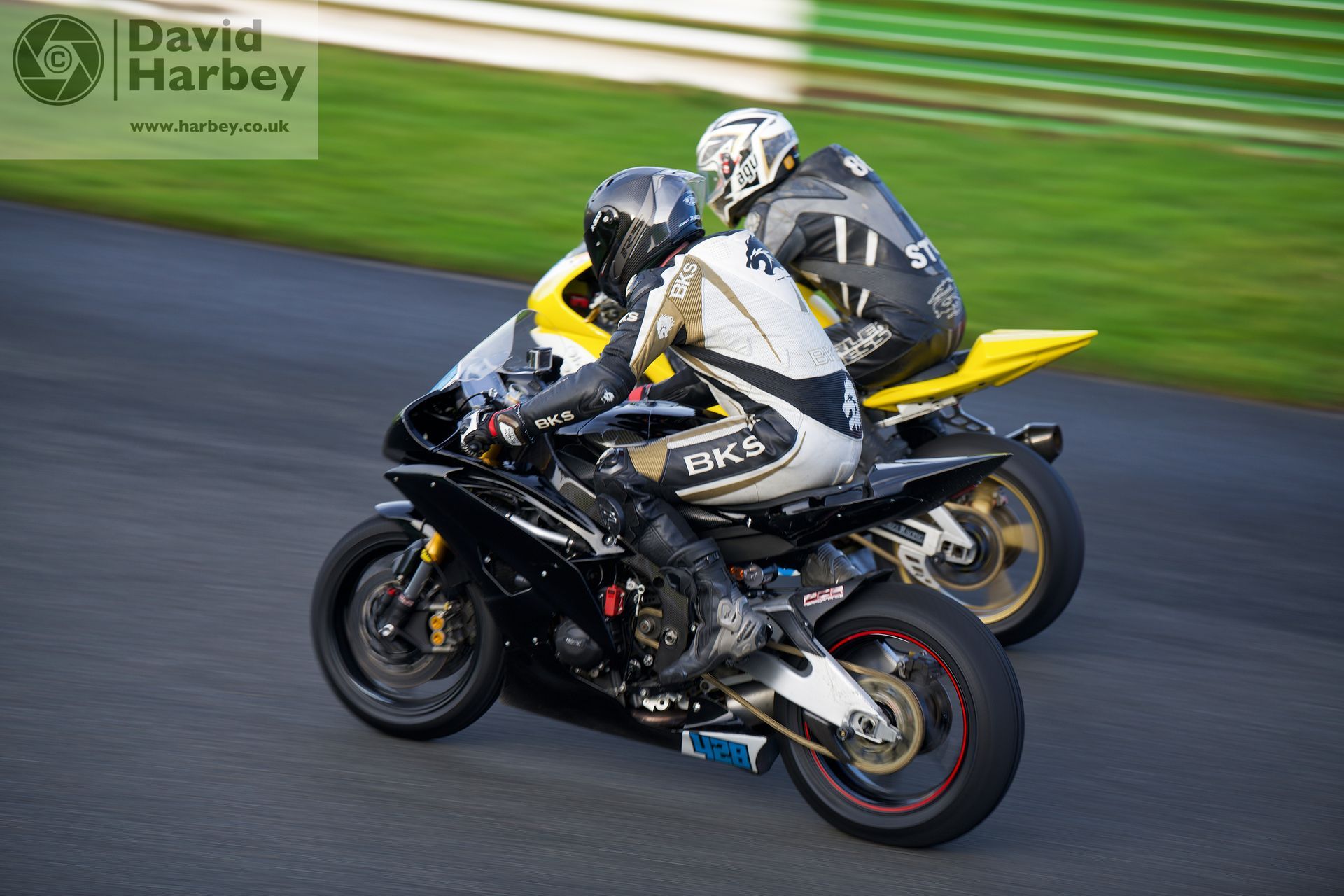 Motorbikes at the Plum Pudding races 2023