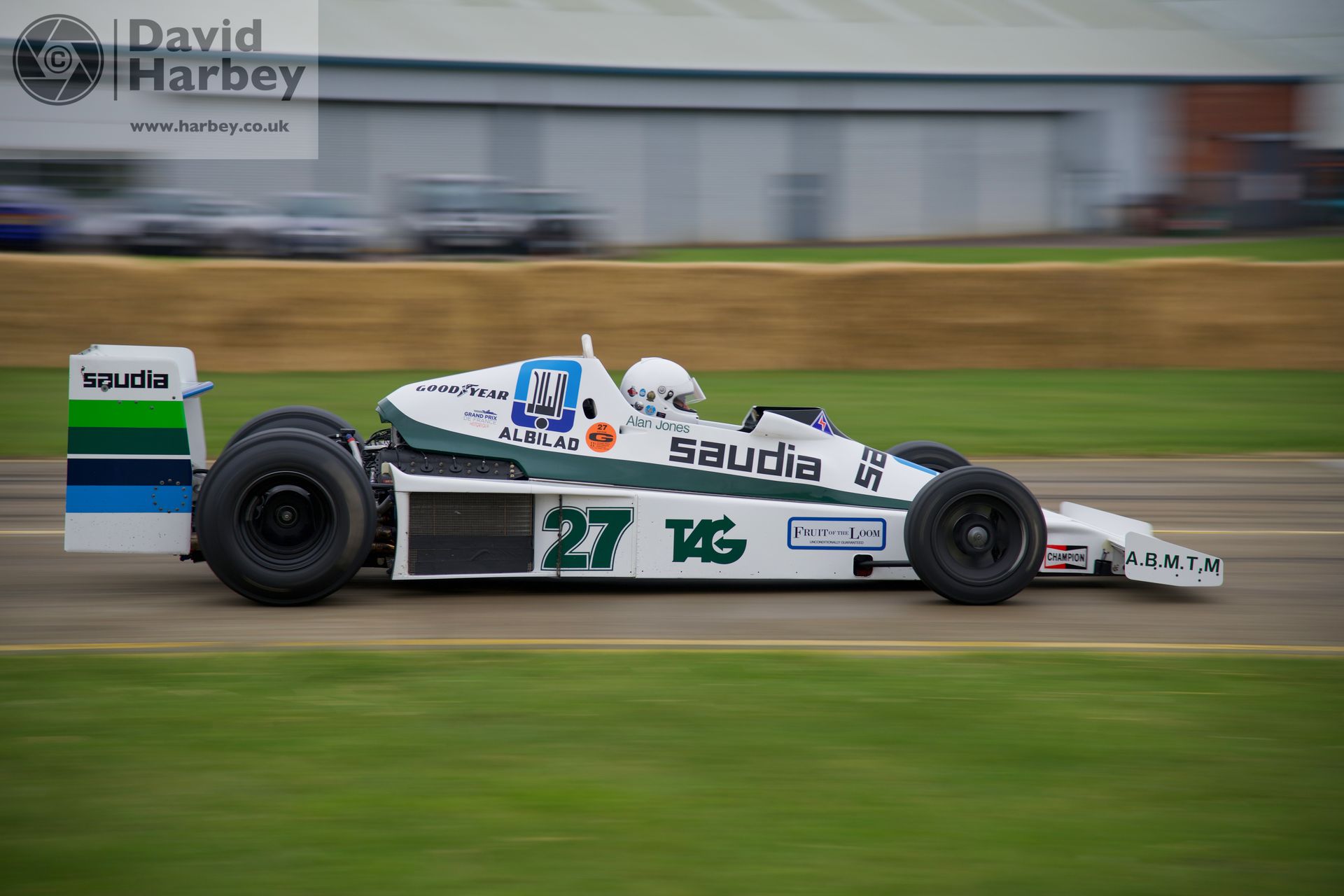 Sywell Classic car show Pistons and Props