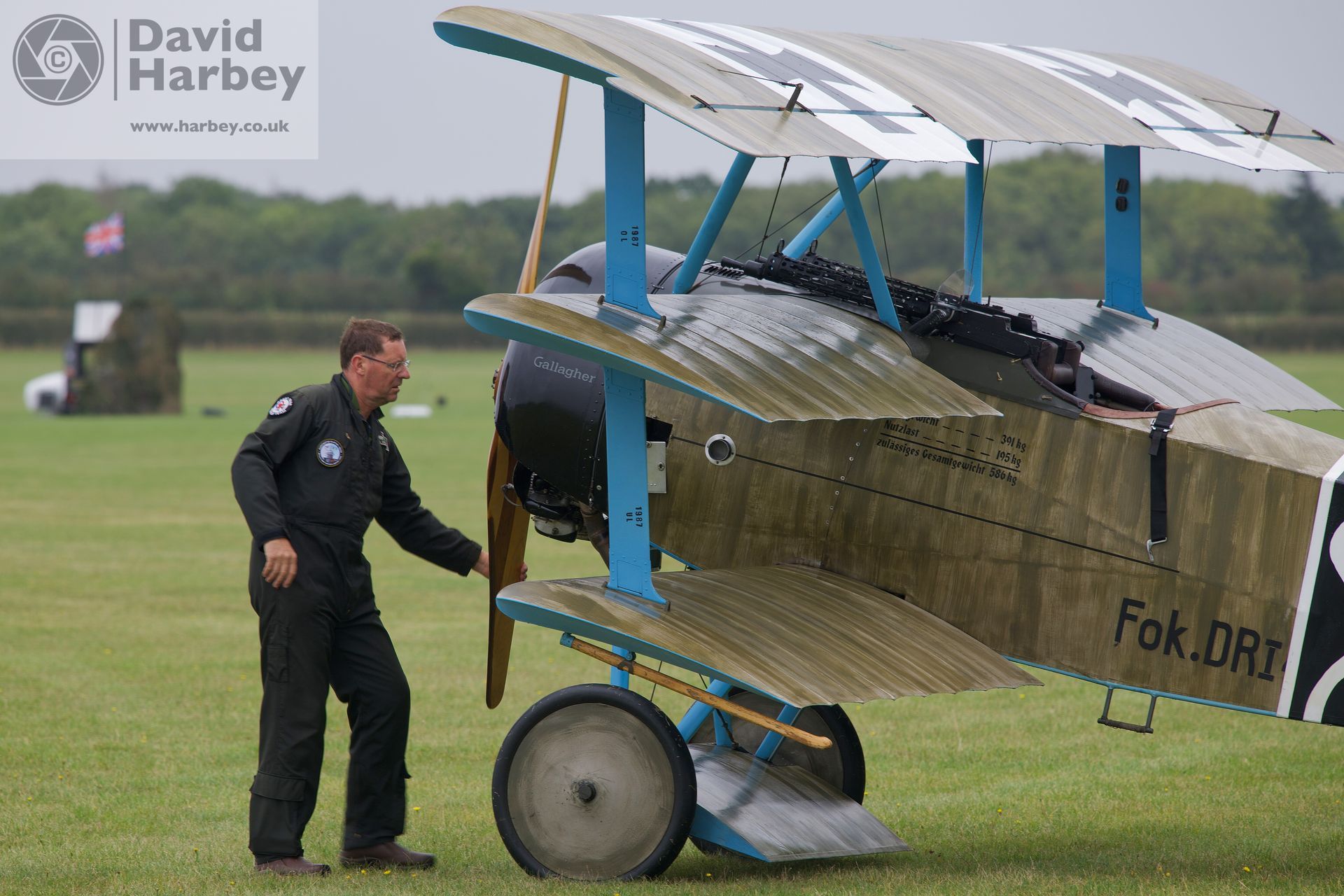 Sywell Classic car show Pistons and Props