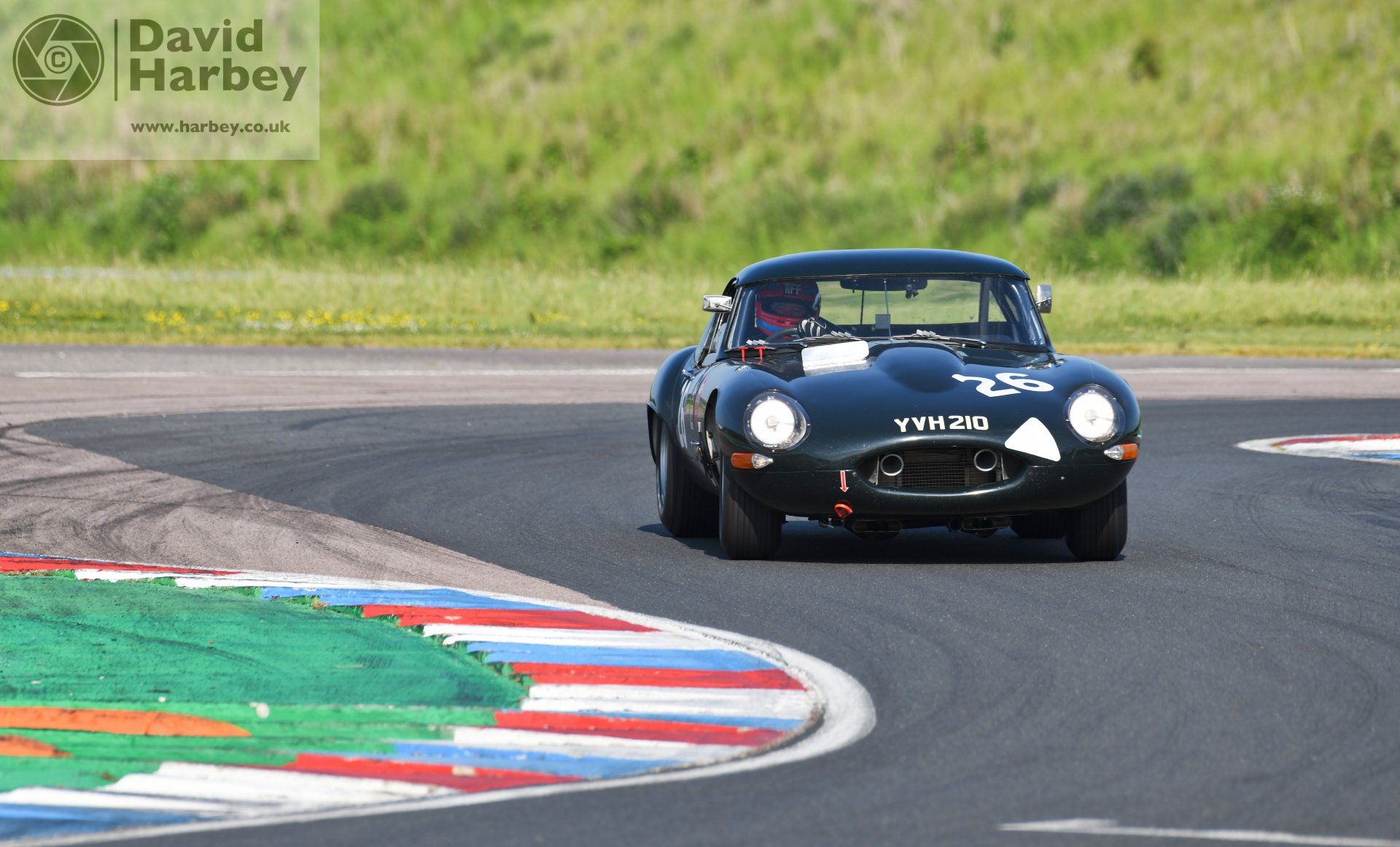 Thruxton Historic 2021