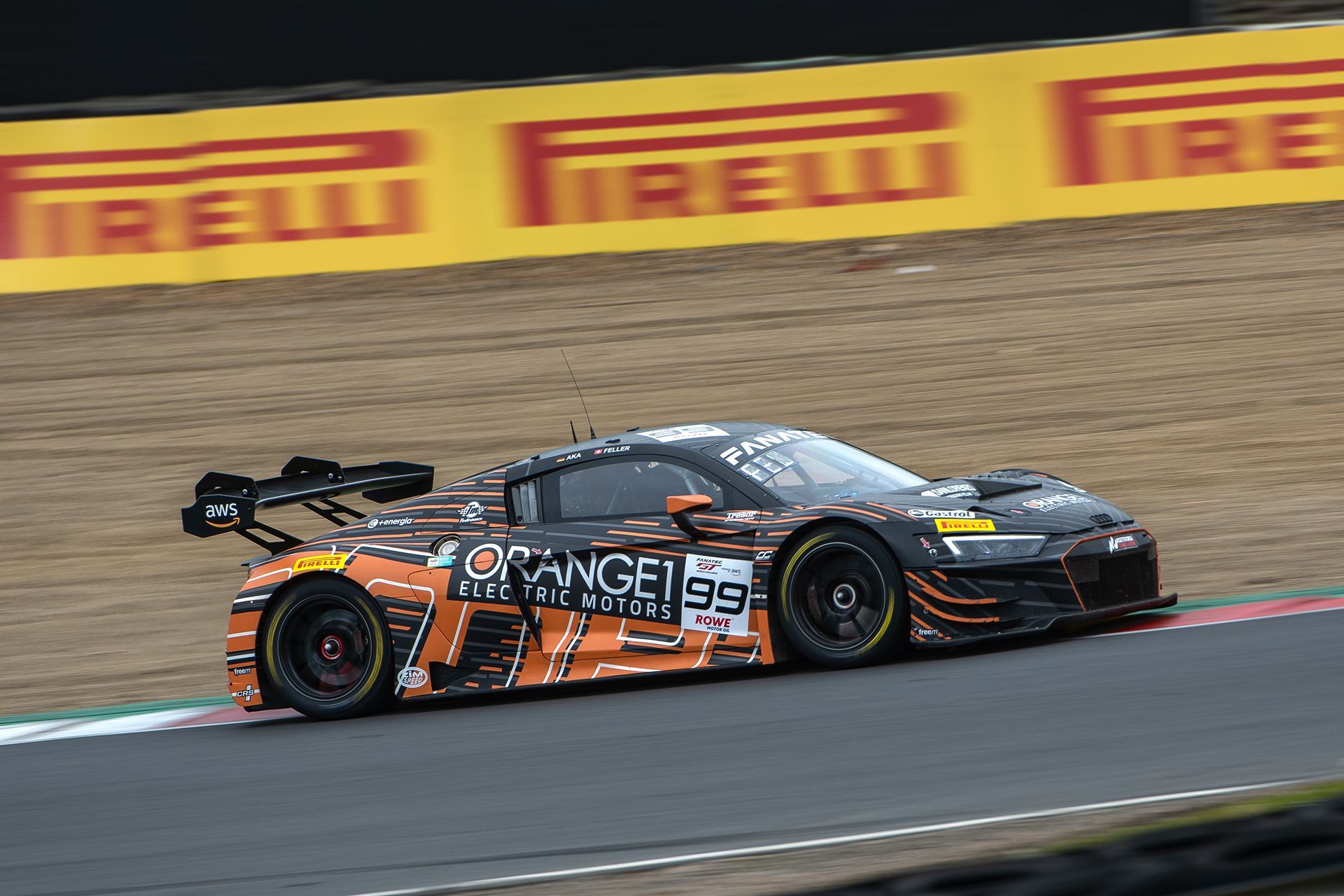 Fanatec GT World Challenge Europe Round 2 Brands Hatch